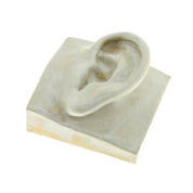 Jacob Laoru | Square Ear (Right): Firkantet øre i glaseret stentøjsler i AntiqueWhite til væggen Studio Hafnia