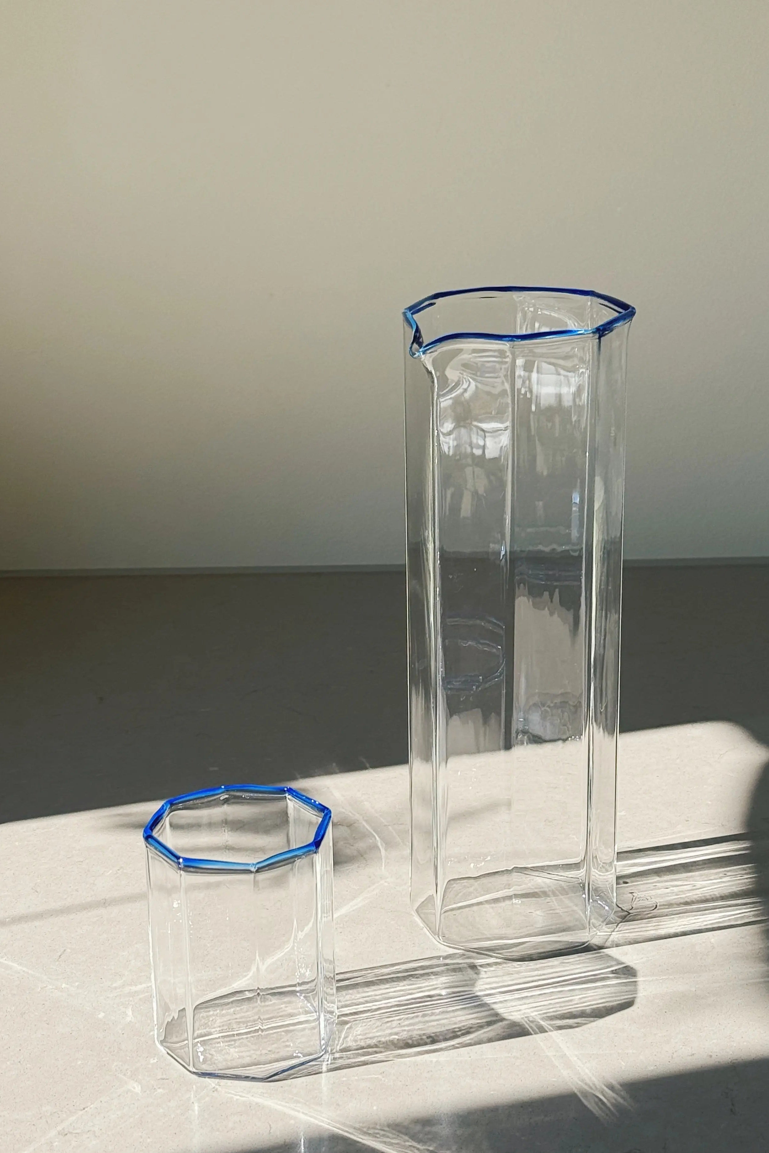 Ichendorf Milano OCTAVE Kande i Glas med Blå Kant