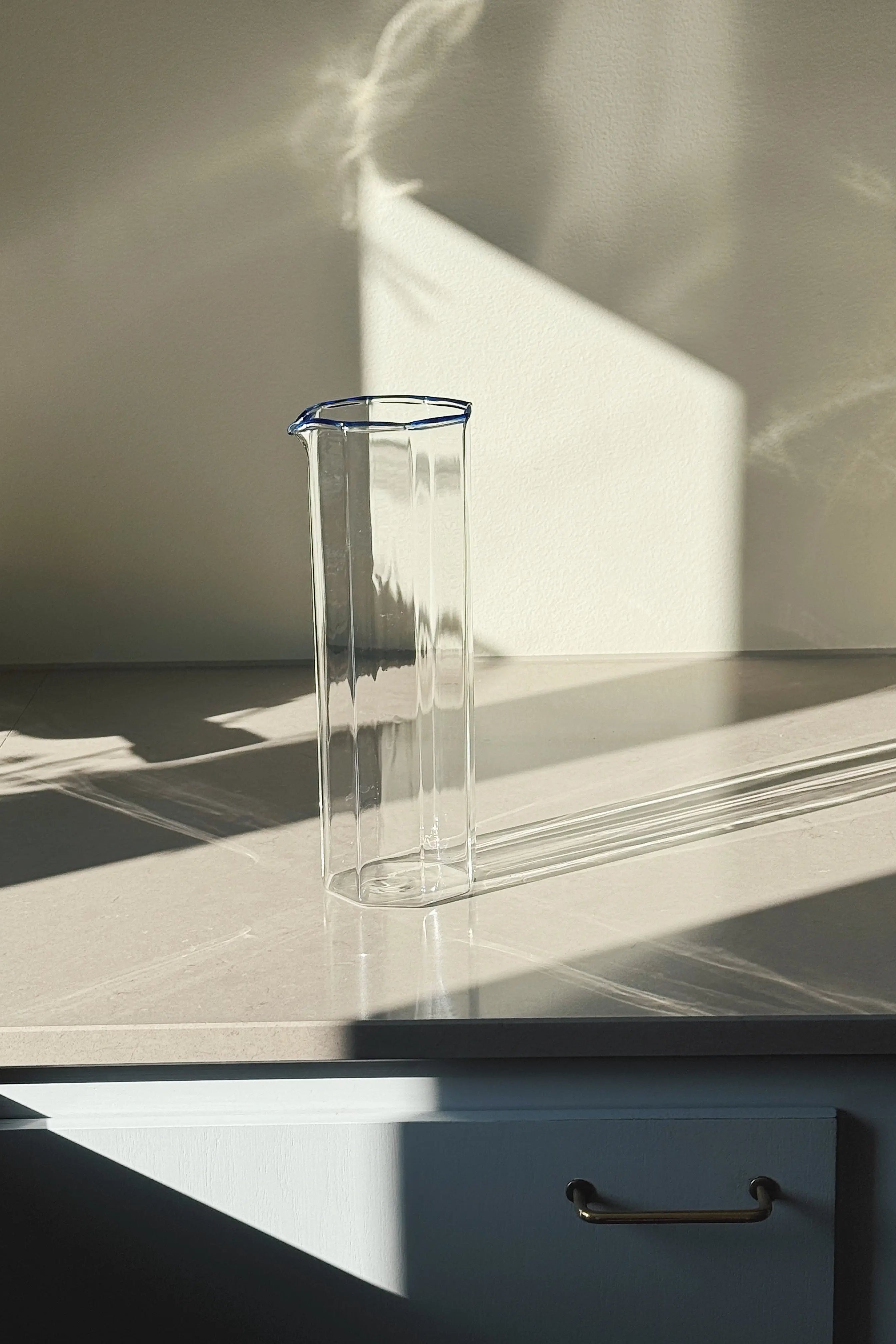 Ichendorf Milano OCTAVE Kande i Glas med Blå Kant
