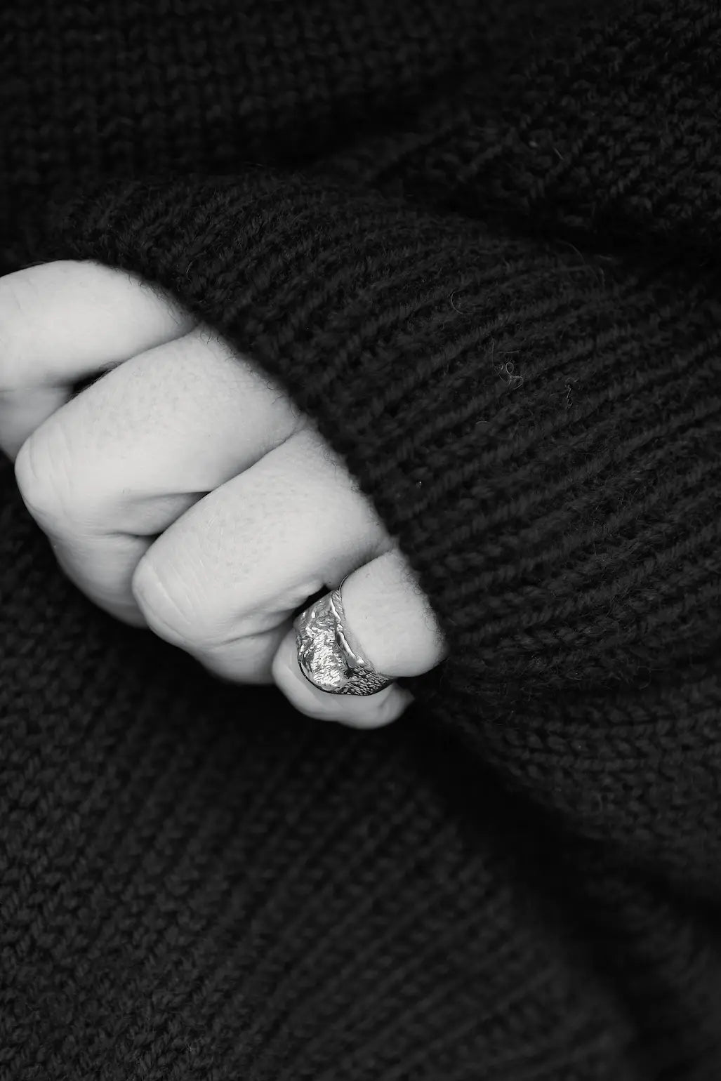 Inger Ring i massiv 14K Guld af Christina Iversen Studio Christina Iversen Studio