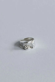 Inger Ring i massiv 925 Sterlingsølv af Christina Iversen Studio Christina Iversen Studio