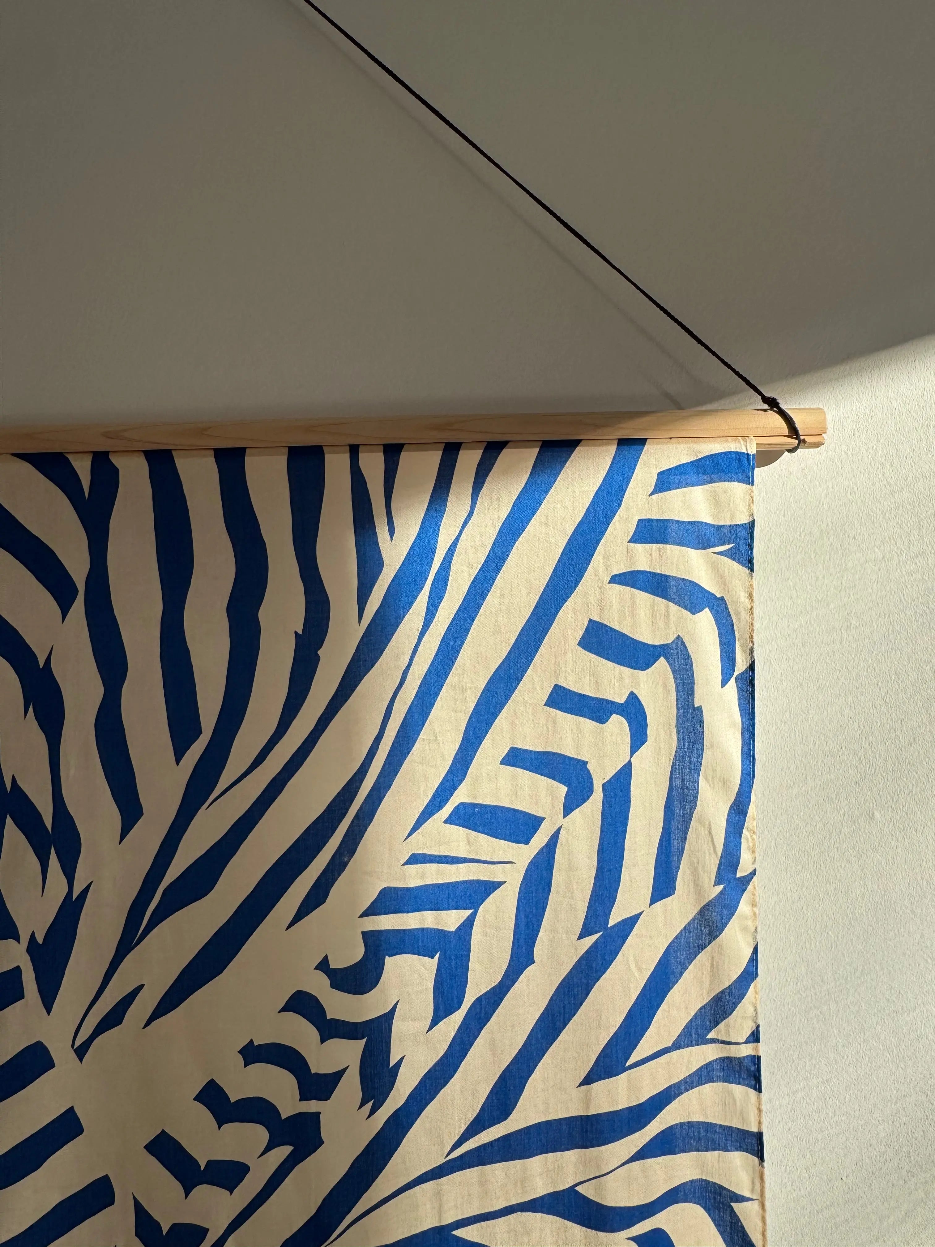 Japansk Furoshiki med blå prikker/striber | 90 x 90 cm Link Collective