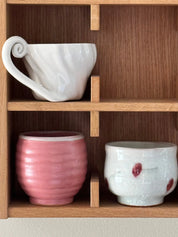 Japansk keramik kop – pink med hvid kant (uden hank, 300 ml) Studio Hafnia