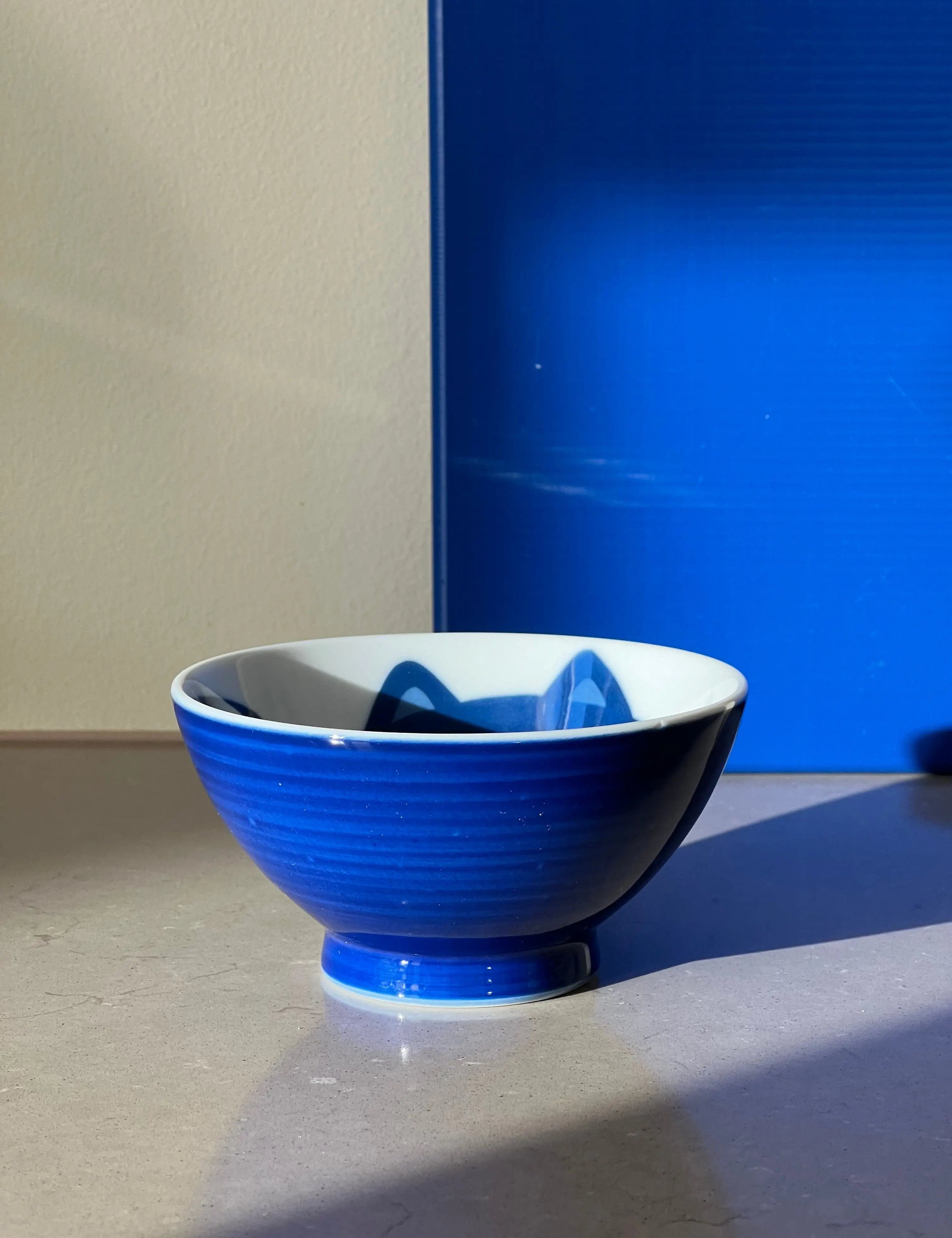 Japansk skål med blå kat | 11.5 cm Studio Hafnia