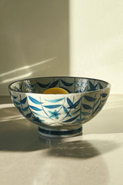 Japansk skål med mørkeblå blomster i keramik | 2 størrelser Studio Hafnia