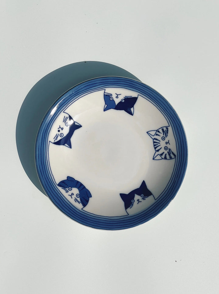 Japansk tallerken/skål med 5 blå katte | 16 cm Studio Hafnia