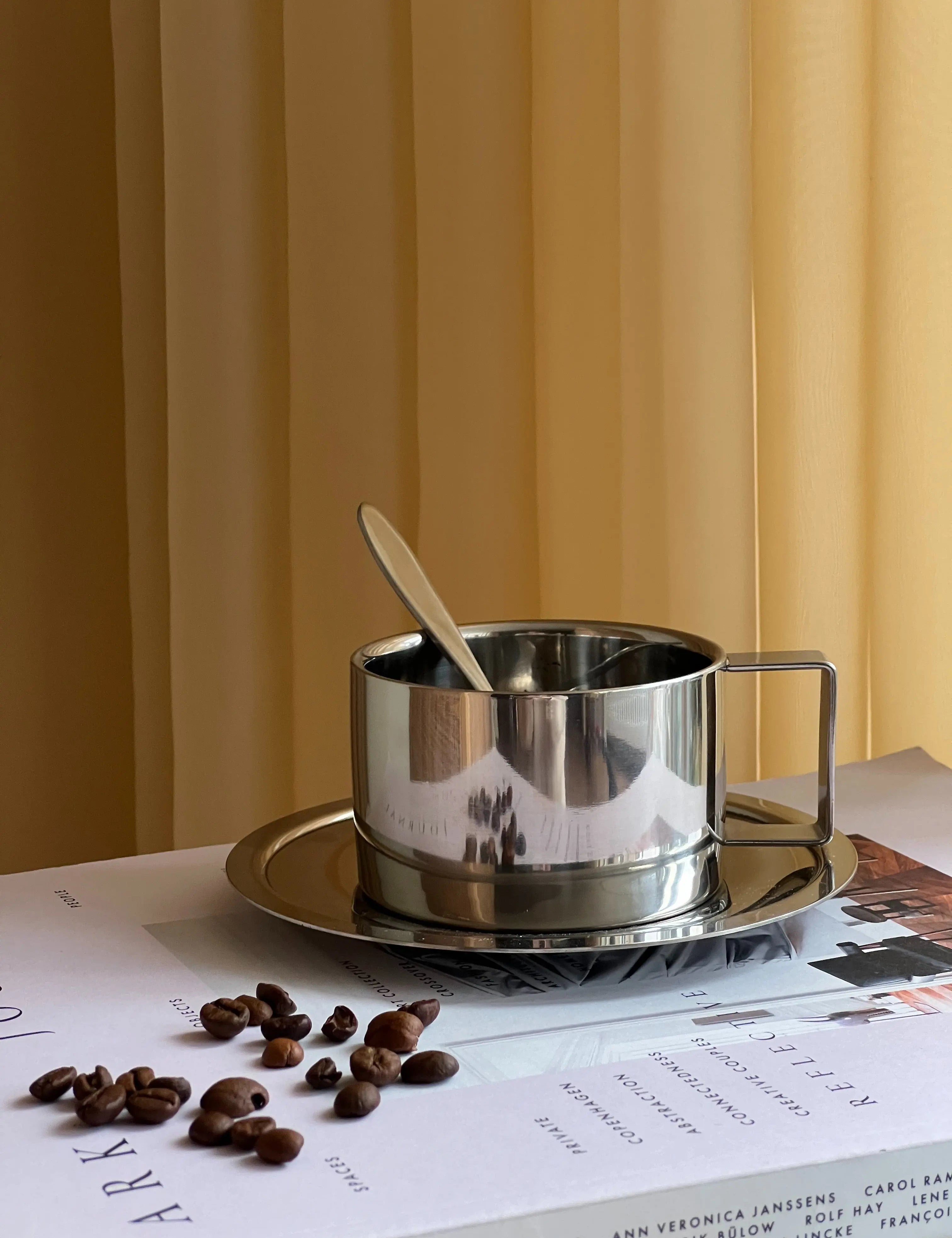 Kaffesæt med kop, underkop og ske i Rustfrit stål | 200 ml Studio Hafnia
