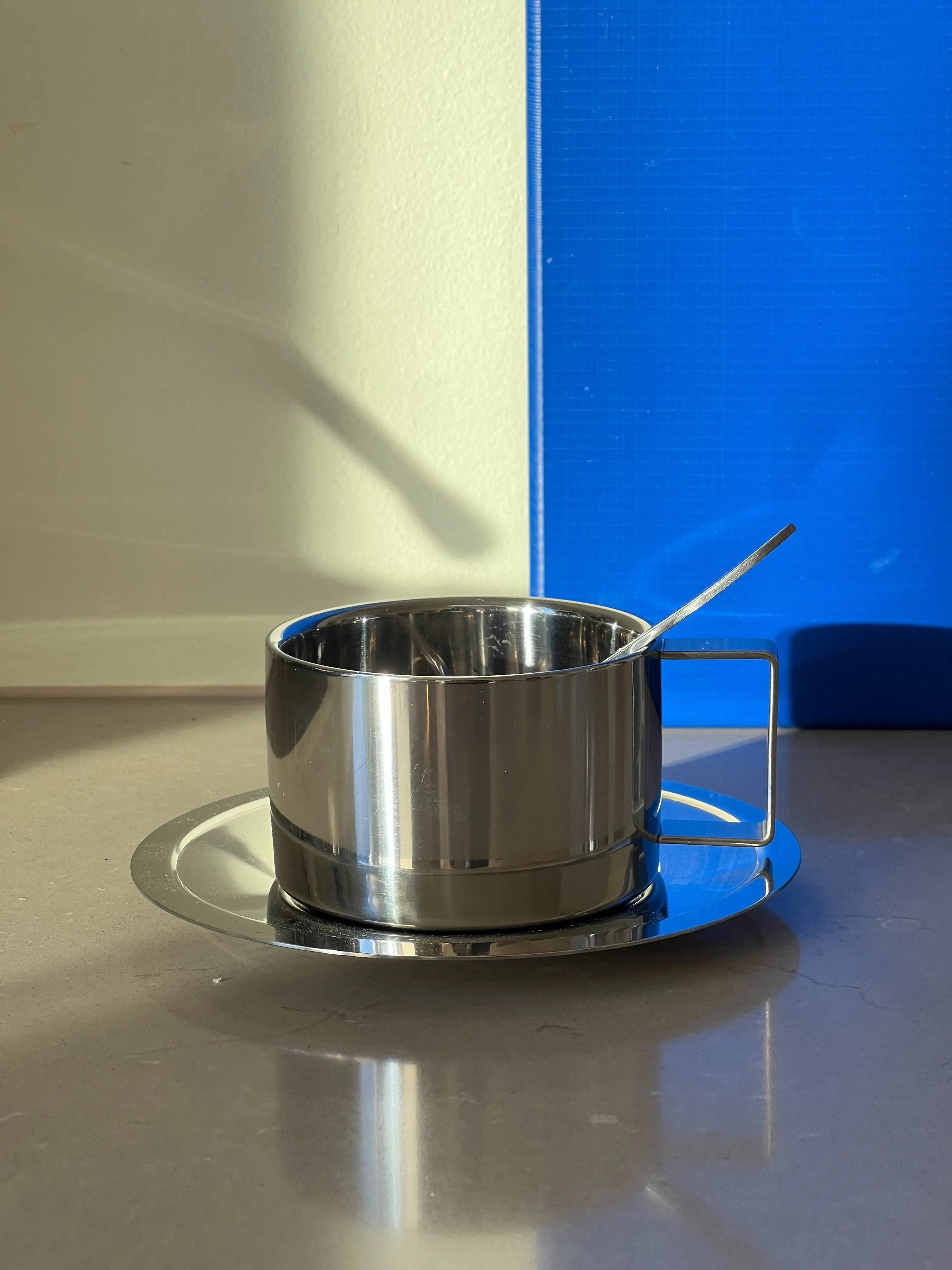 Kaffesæt med kop, underkop og ske i Rustfrit stål | 200 ml Studio Hafnia