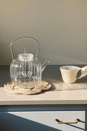 Konkylie Kop af Christina Iversen Studio i creme, keramik Christina Iversen Studio