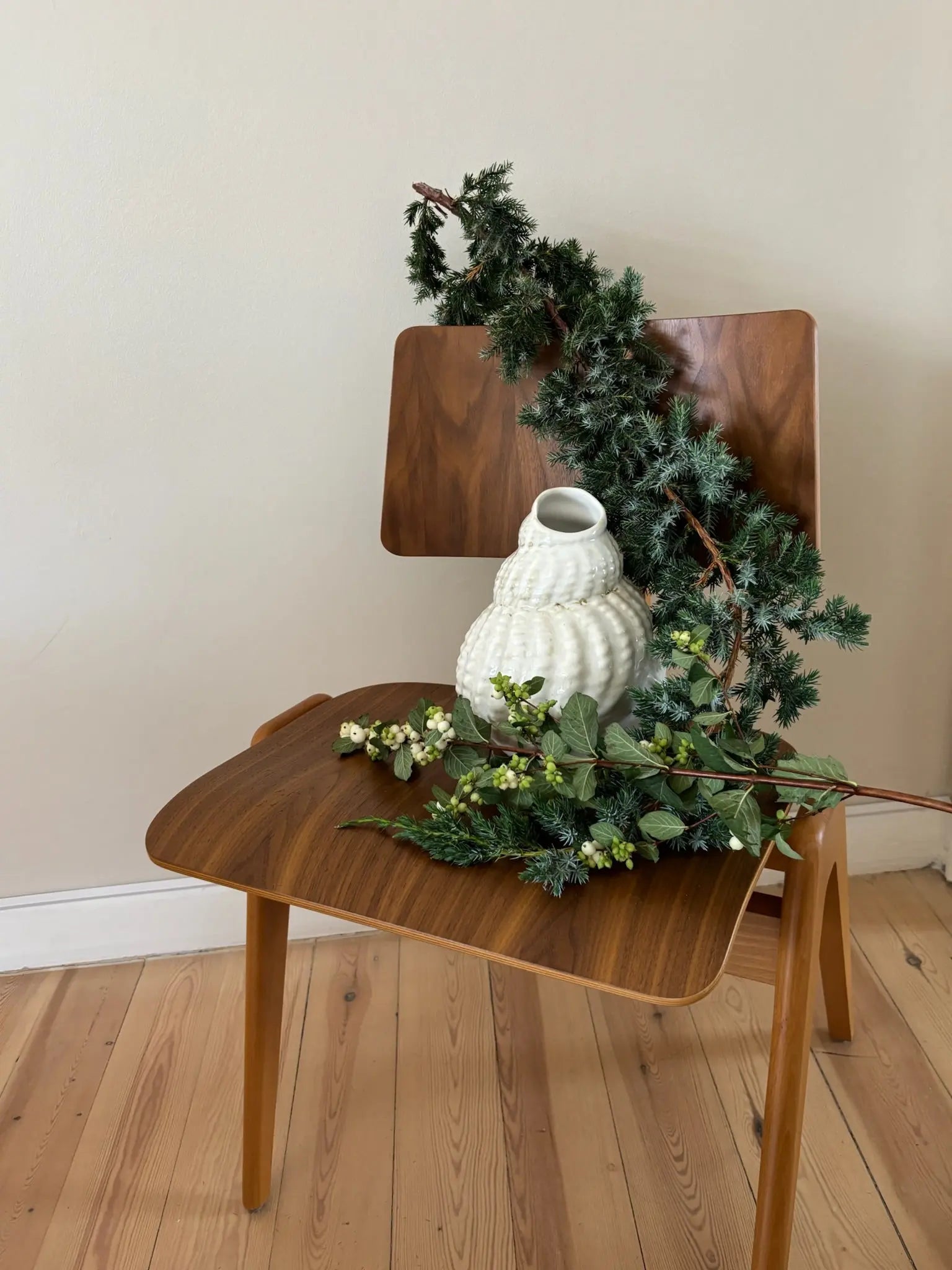 Konkylievase af Christina Iversen Studio i keramik Christina Iversen Studio