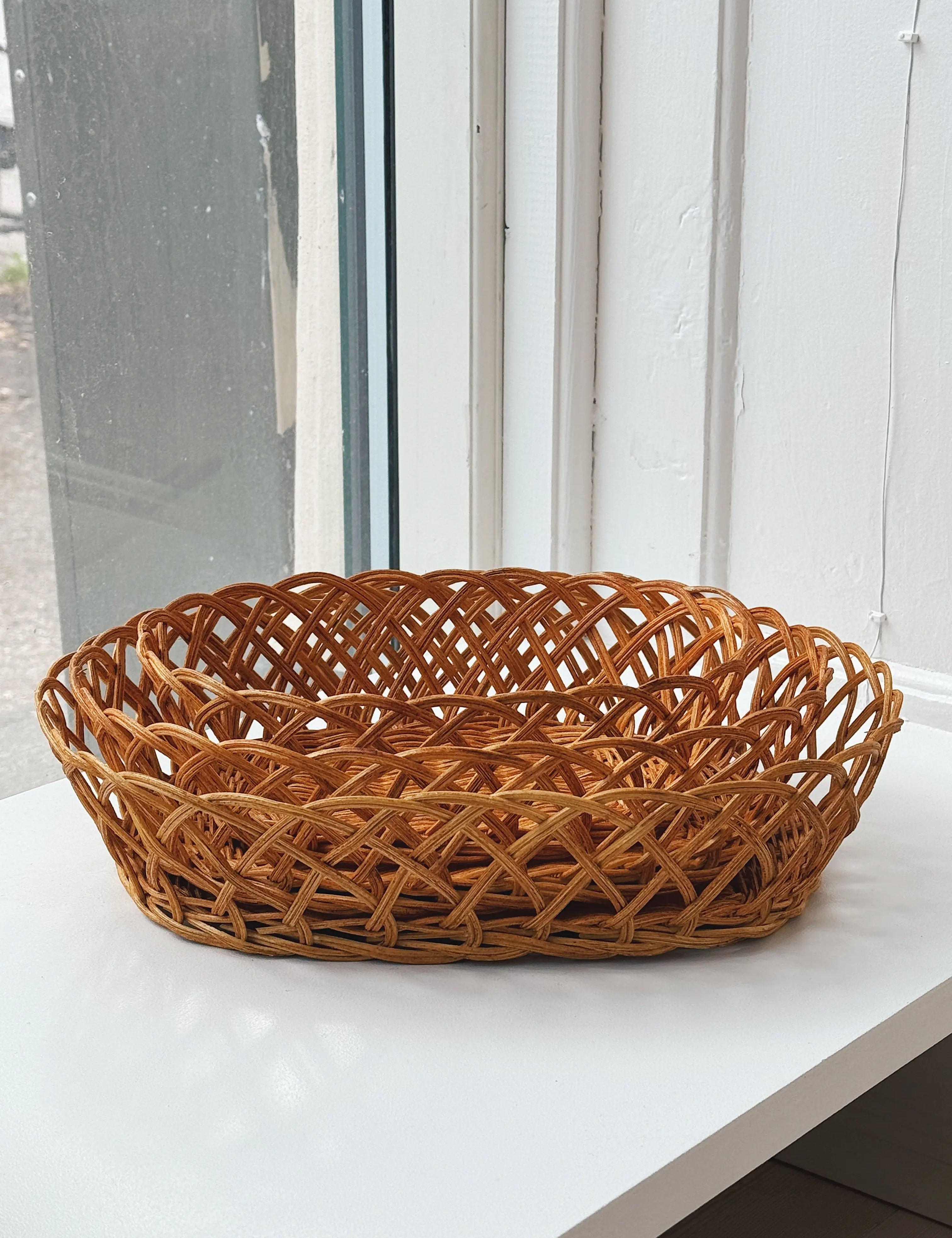 Kurv i Rattan – Håndflettet i Vietnam | 3 størrelser Studio Hafnia