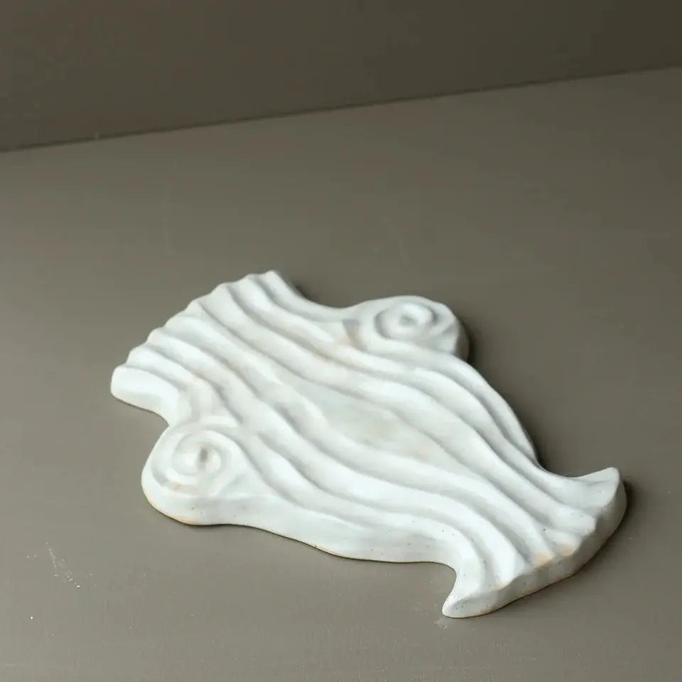 Laoru Laoru – Euterpe Muse Vaserelief | Antique White H28 cm Laoru Laoru