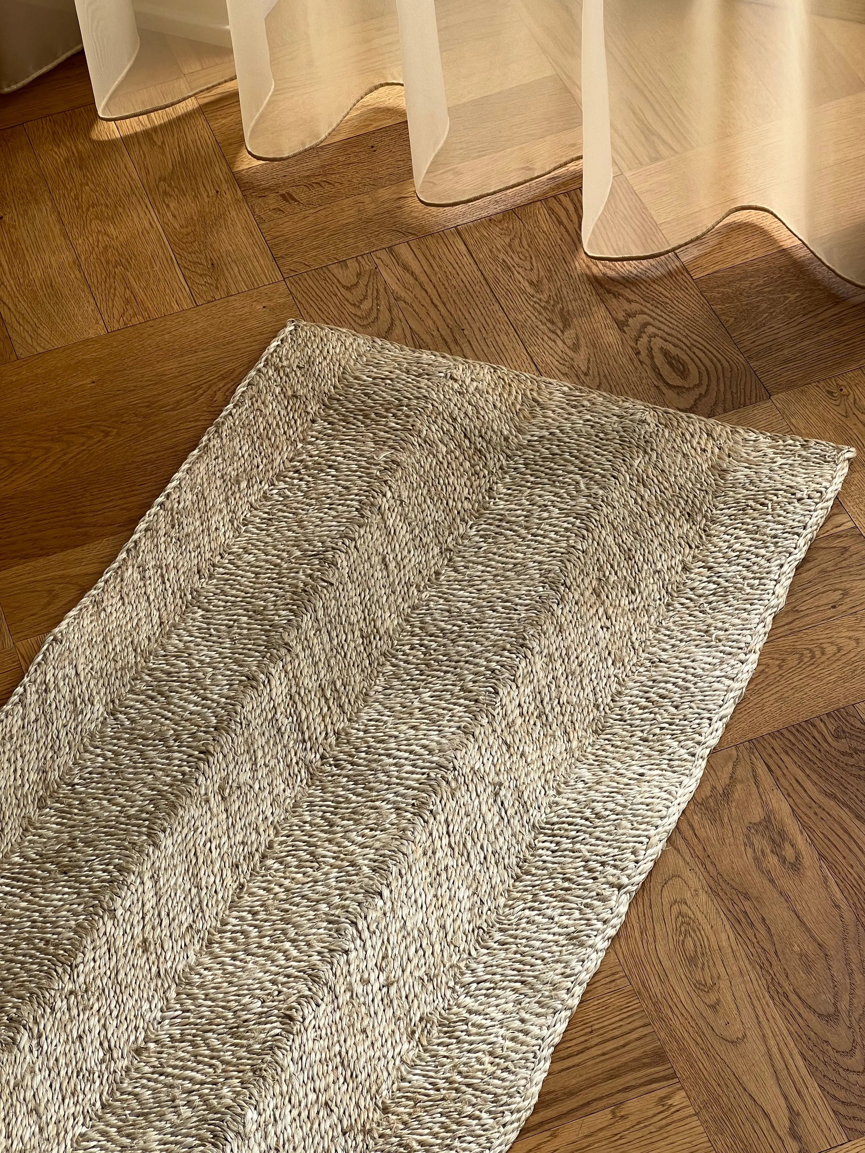 Maison Bengal | Zigzag gulvtæppe i jute | Natur Maison Bengal