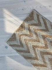 Maison Bengal | Zigzag gulvtæppe i jute | Brun/natur Maison Bengal
