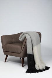 Mantas Ezcaray Mohair plaid 130 x 200 cm | Hvid, lysegrå og sort Mantas Ezcaray