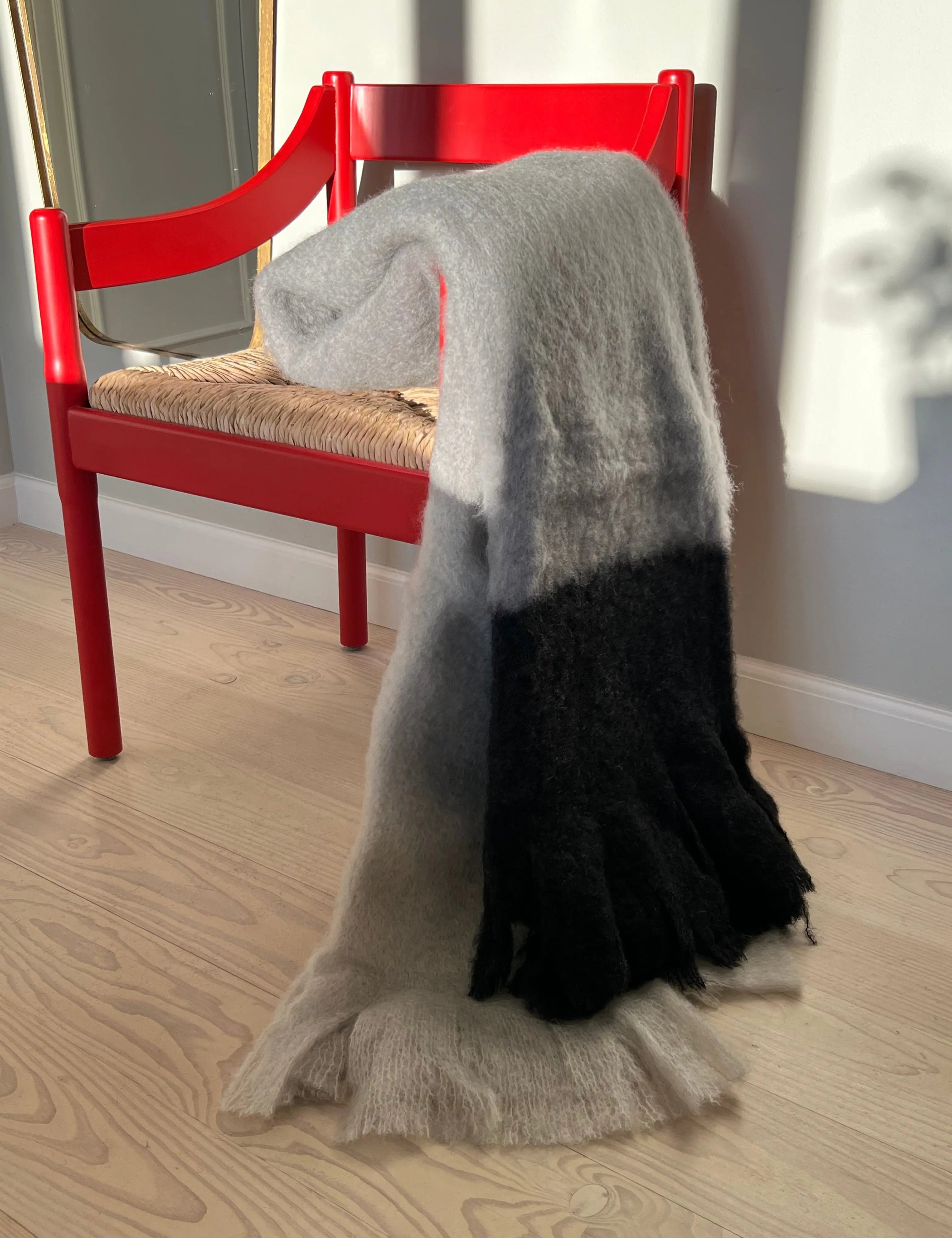 Mantas Ezcaray Mohair plaid 130 x 200 cm | Hvid, lysegrå og sort Mantas Ezcaray