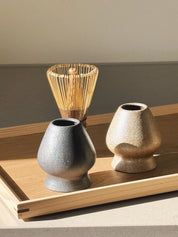 Matcha Holder i Mat Sort eller Grå/Brun Glasur Studio Hafnia