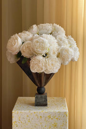 Naturtro Pæonbuket | Hvid Studio Hafnia