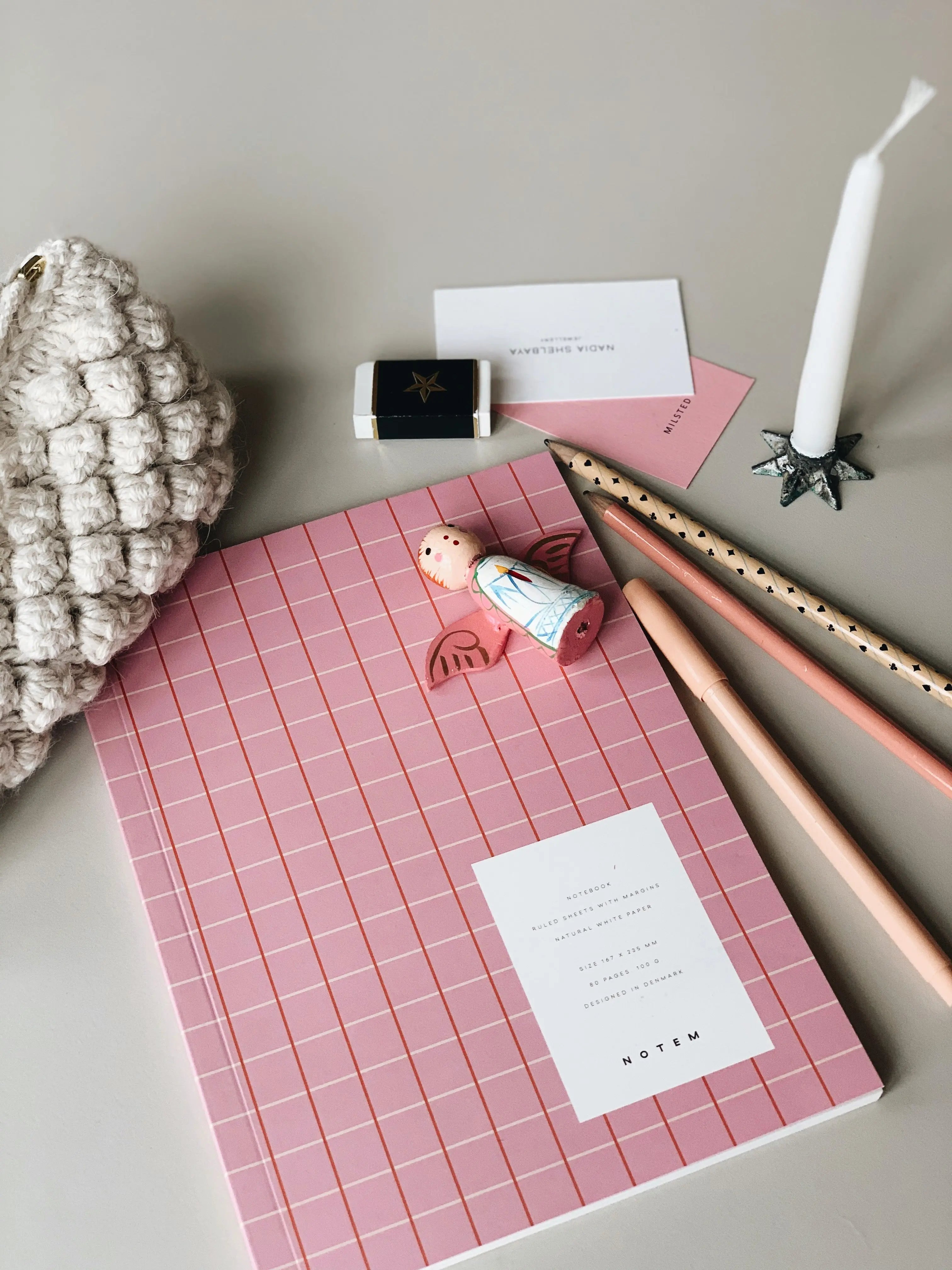 Notem studio, Vita notesbog, Softcover medium, Rose Grid Notem studio