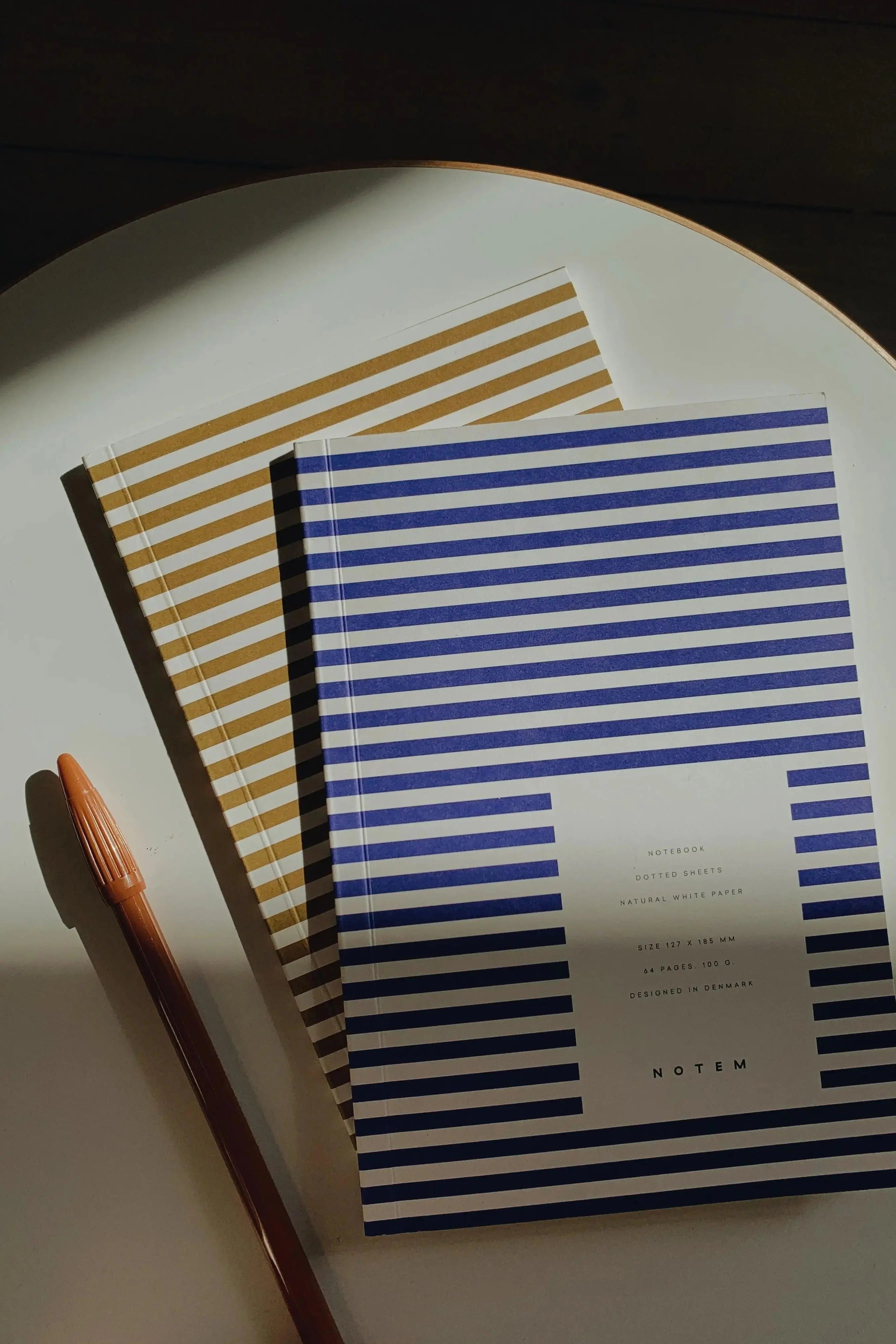 Notem studio, Vita notesbog, Softcover small, Bright Blue Notem studio