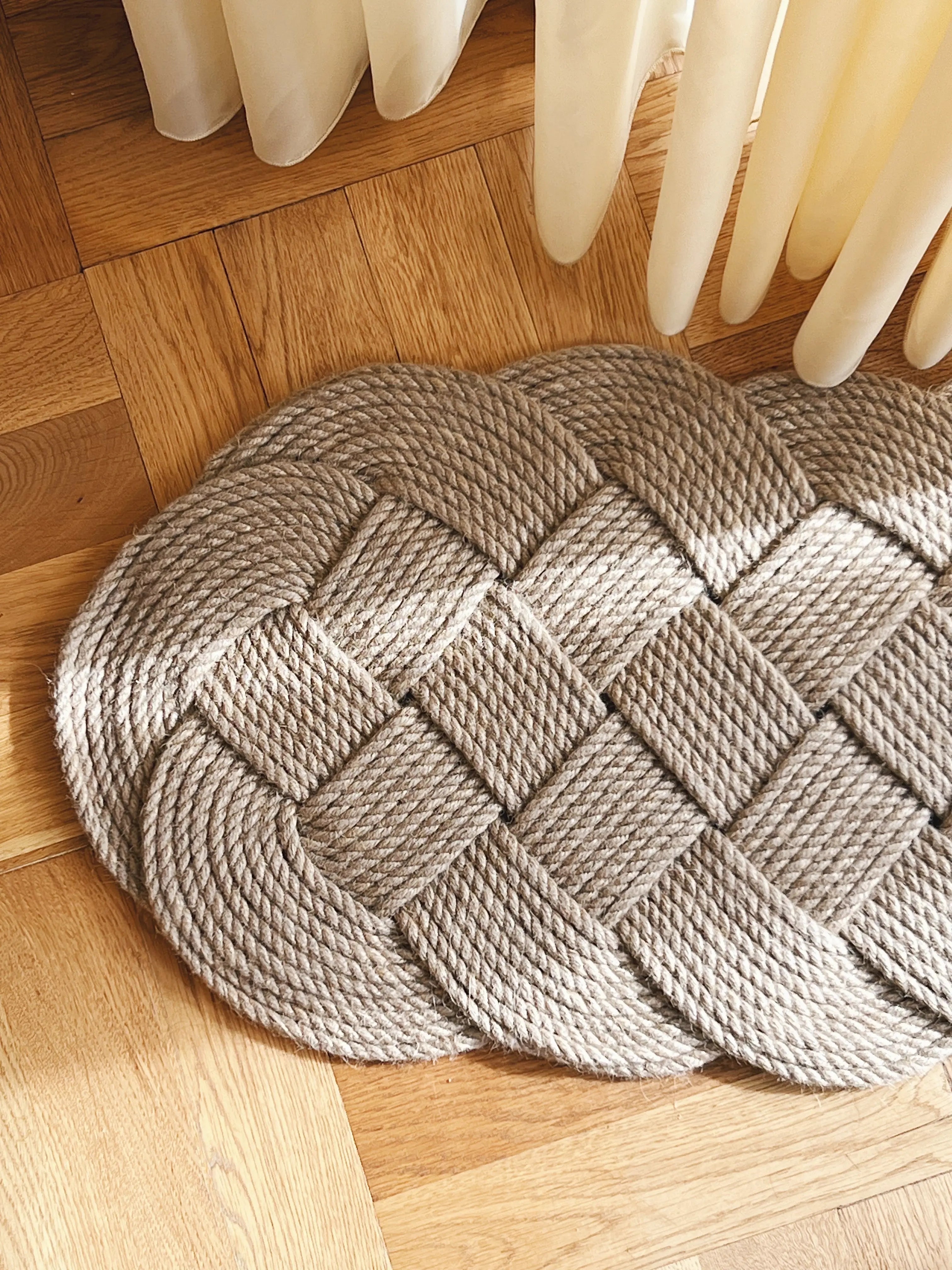 Original Ocean Plait Dørmåtte af håndflettet jute | Lille 42 x 74 cm Studio Hafnia