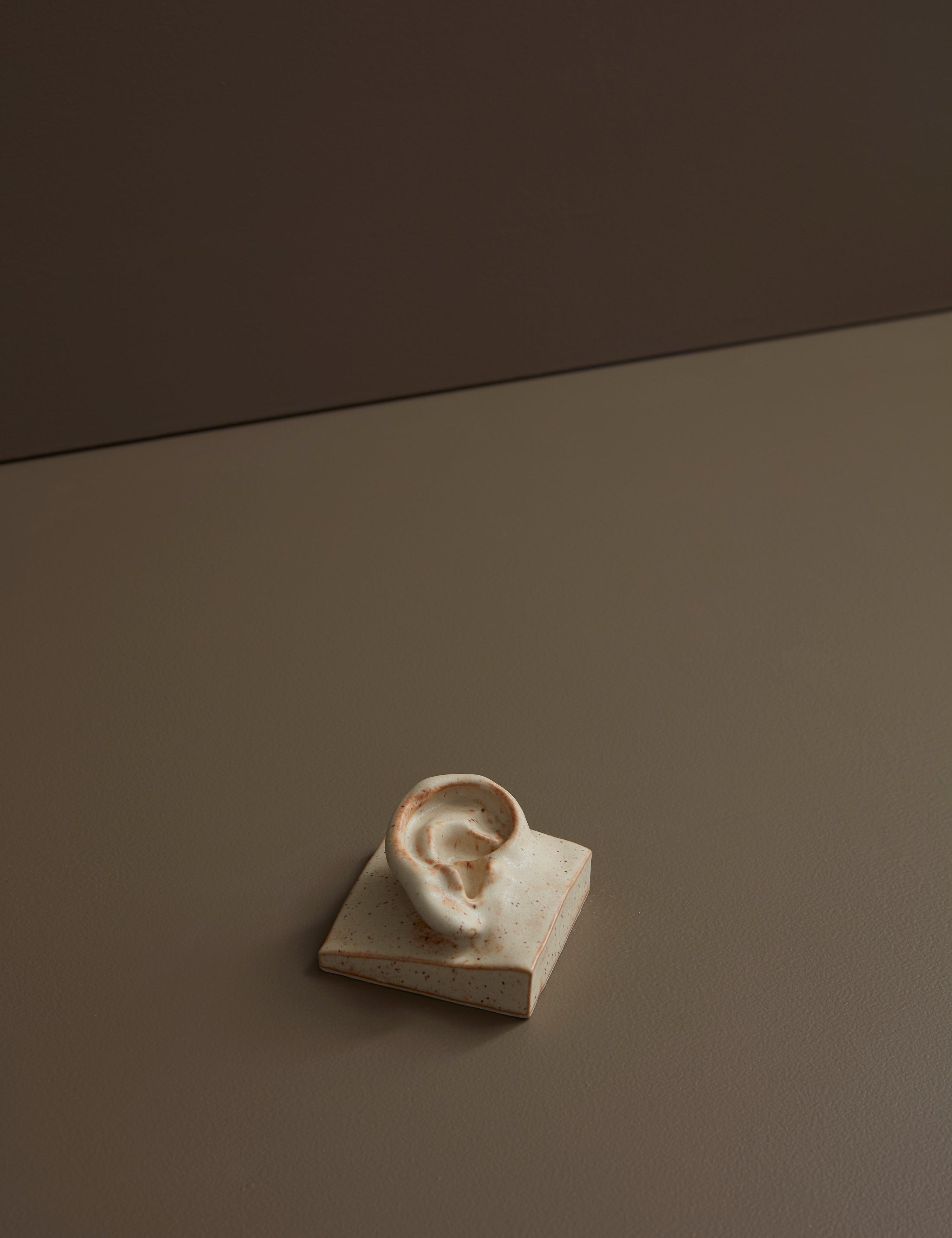 Right Ear i WarmSand stentøj Laoru Laoru