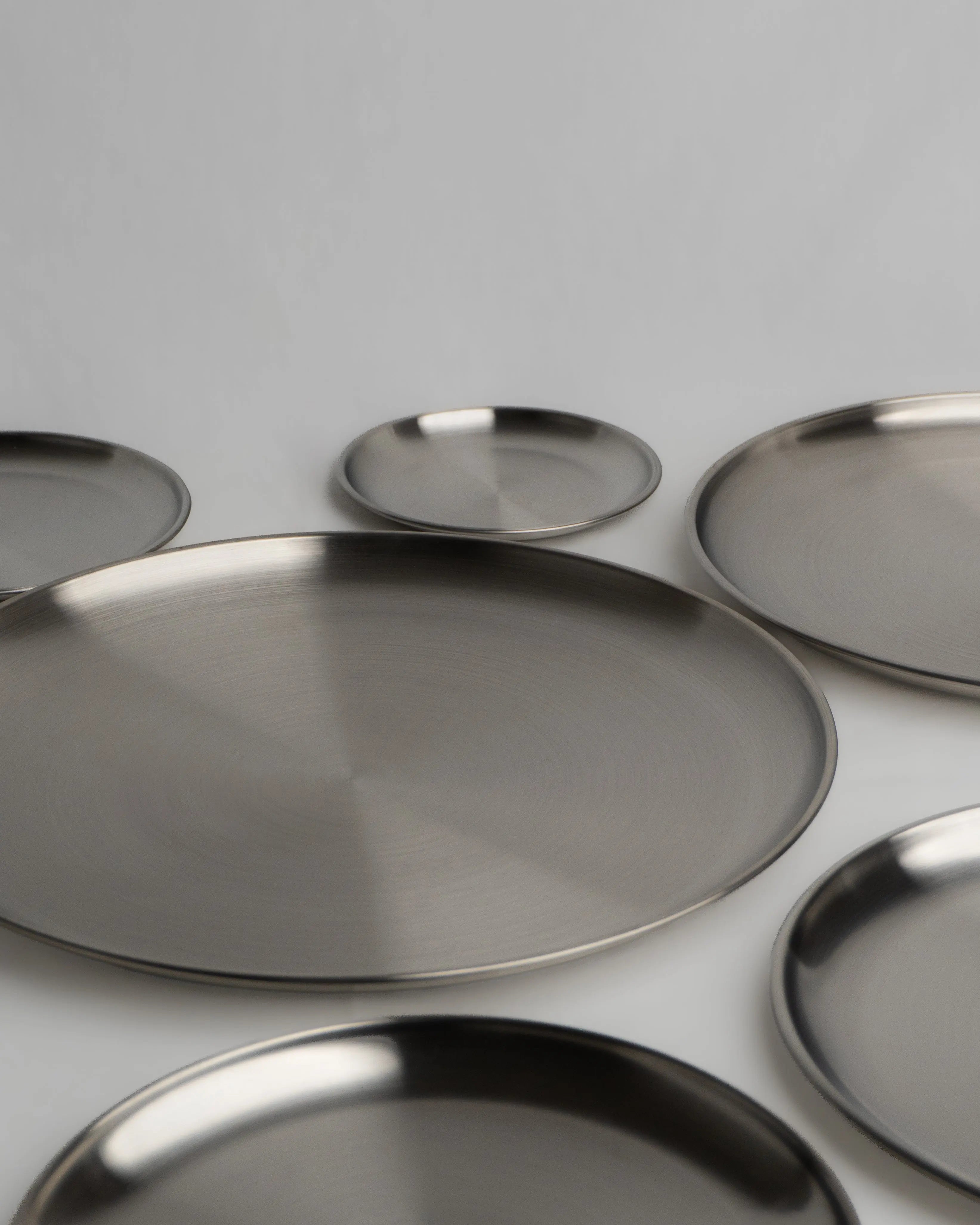 Serving trays/dishes in stainless steel | 7 sizes