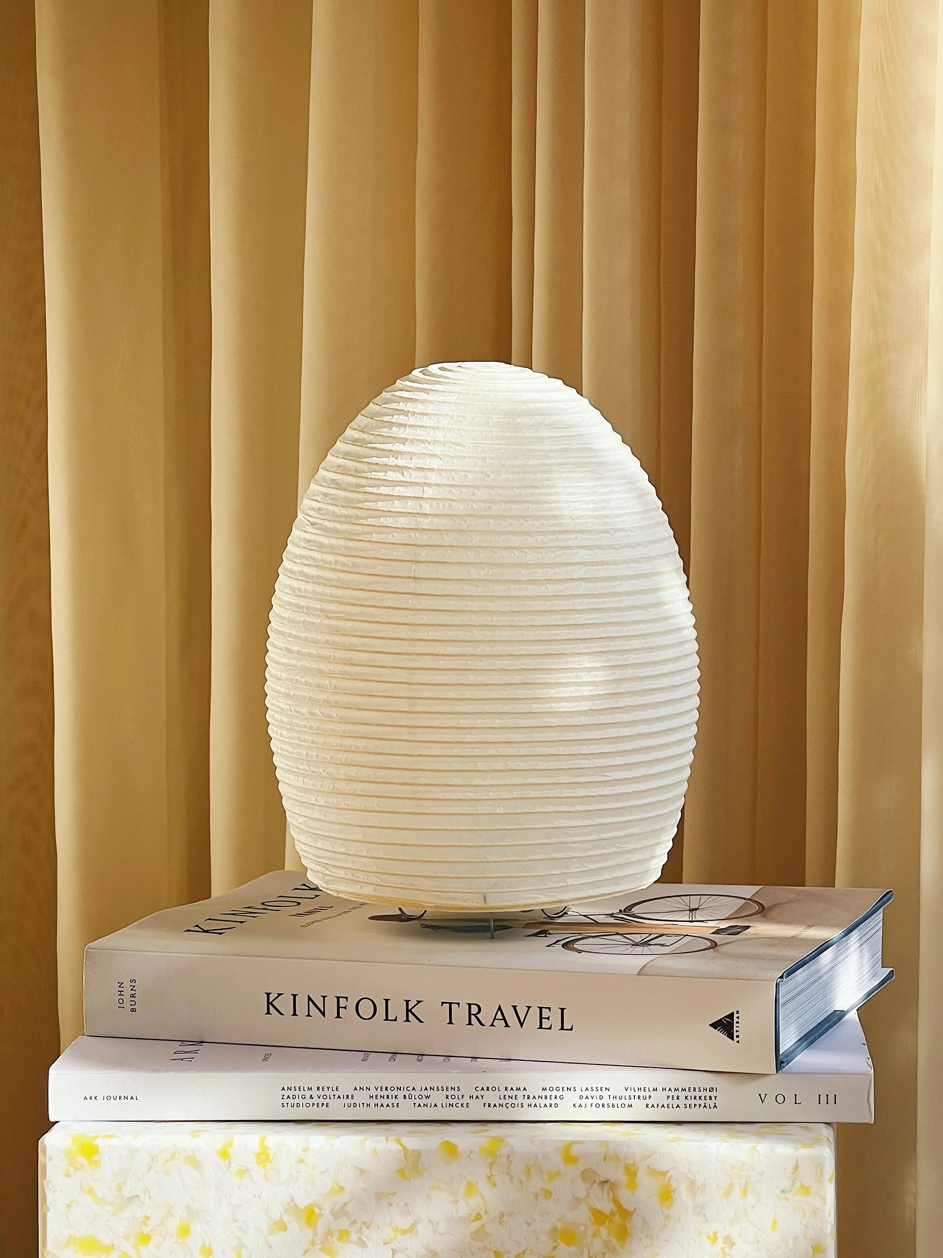 Shigeru Uchida Washi Lighting Paper Moon PM01 Bordlampe Shigeru Uchida