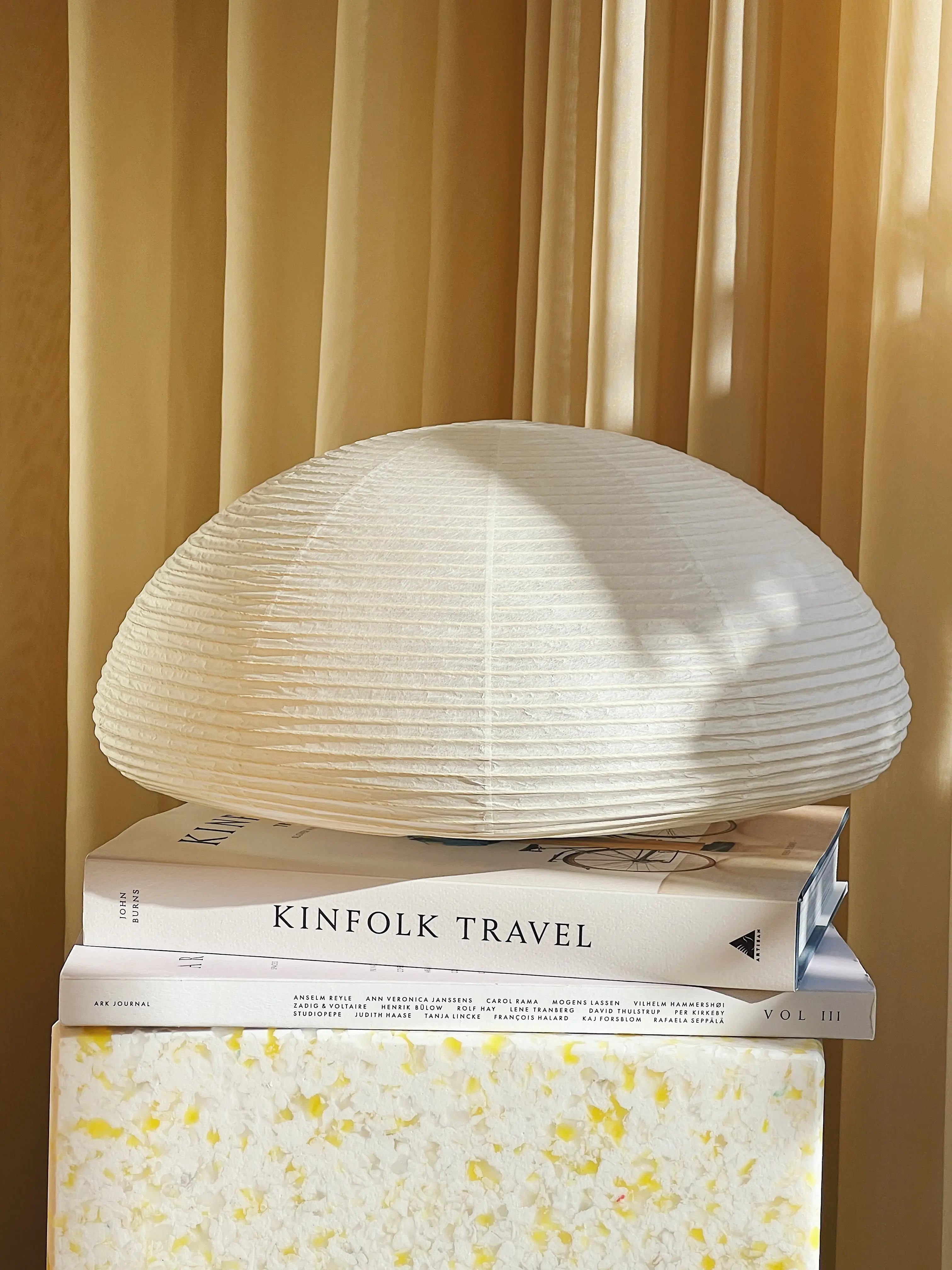 Shigeru Uchida Washi Lighting Paper Moon PM04 Bordlampe Shigeru Uchida