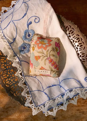 Sissel Edelbo | Byhus Ornament | Flower Street No. 1 Sissel Edelbo