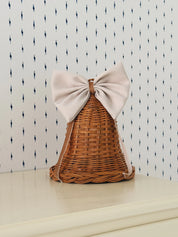 Stående Rattan Juleklokke med Lys Sløjfe | 15,5 x 15,5 cm Studio Hafnia