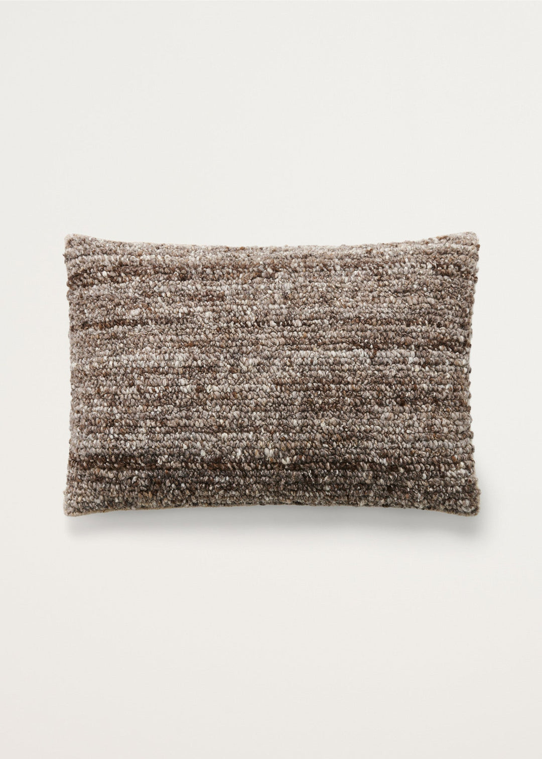 Aiayu | Texture Nepal pude 40x60 cm | Mix Nature | Håndvævet uld og GOTS-certificeret bomuld Aiayu