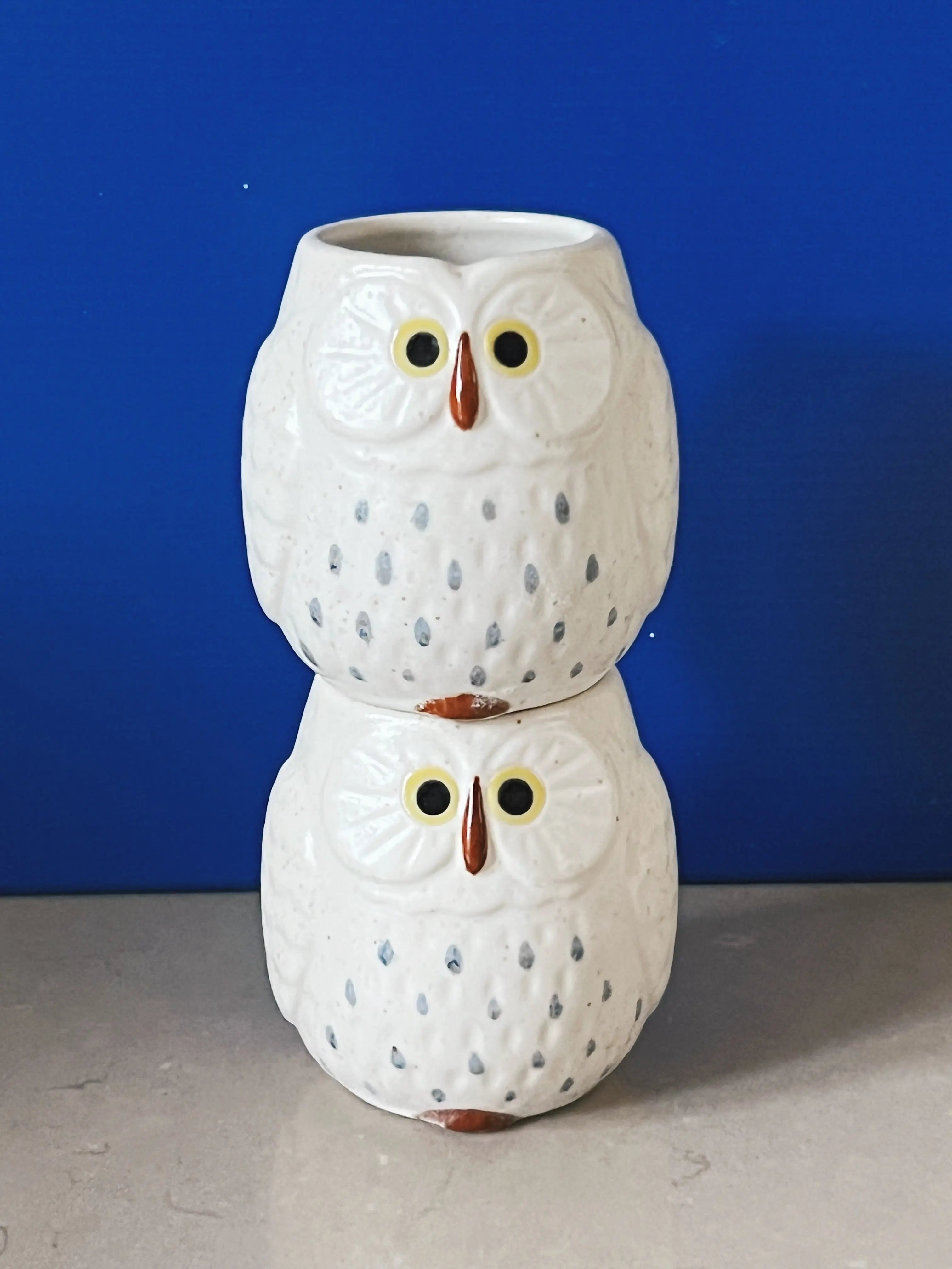 Uglekrus uden hank i hvid keramik Studio Hafnia