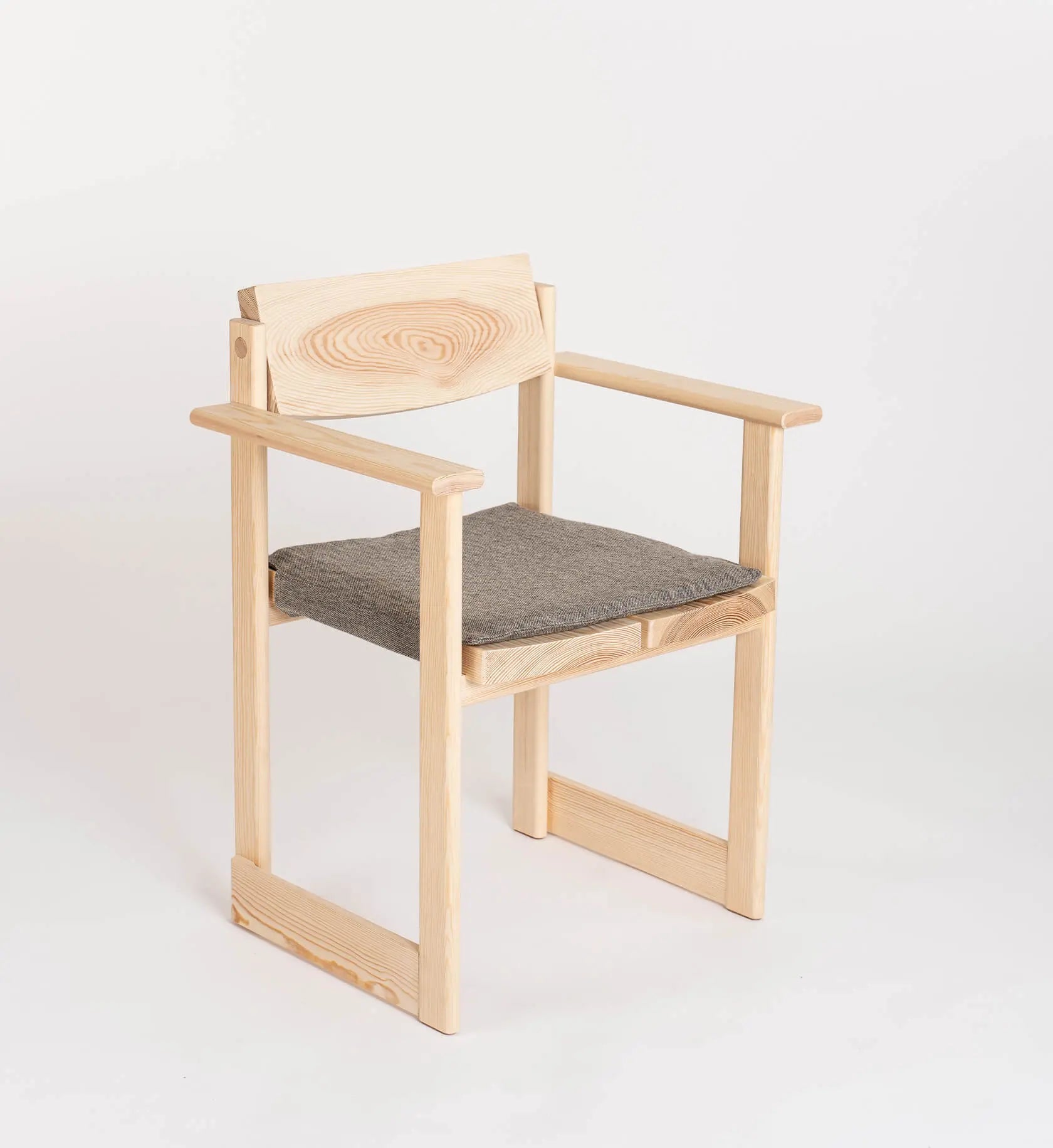 Verk Lænestol V.AP.02 – The Design Office SIMMER Verk