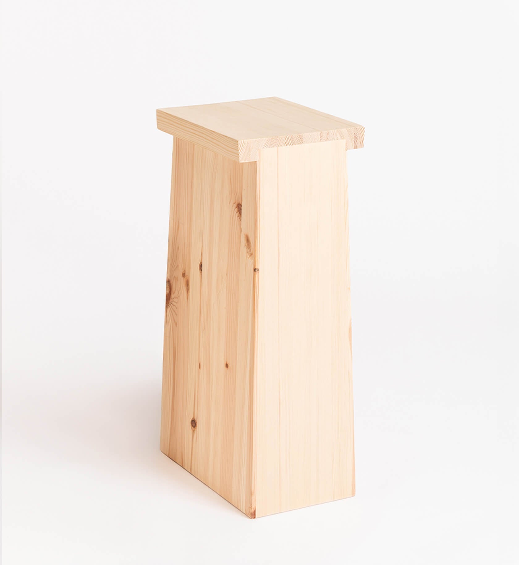 Verk Taburet V.JS.01 – Johan Skoogh Verk