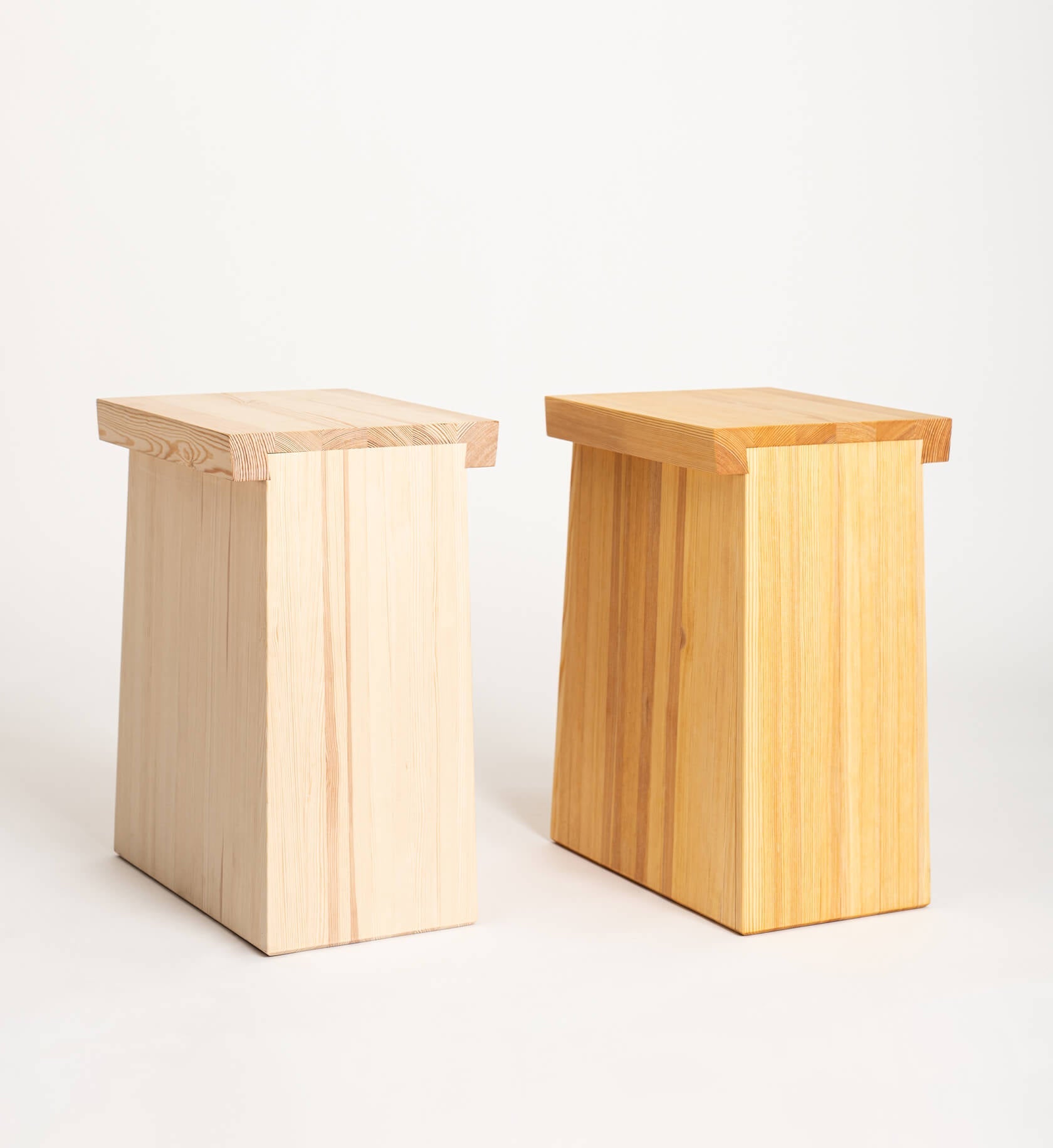 Verk Taburet V.JS.01 – Johan Skoogh Verk