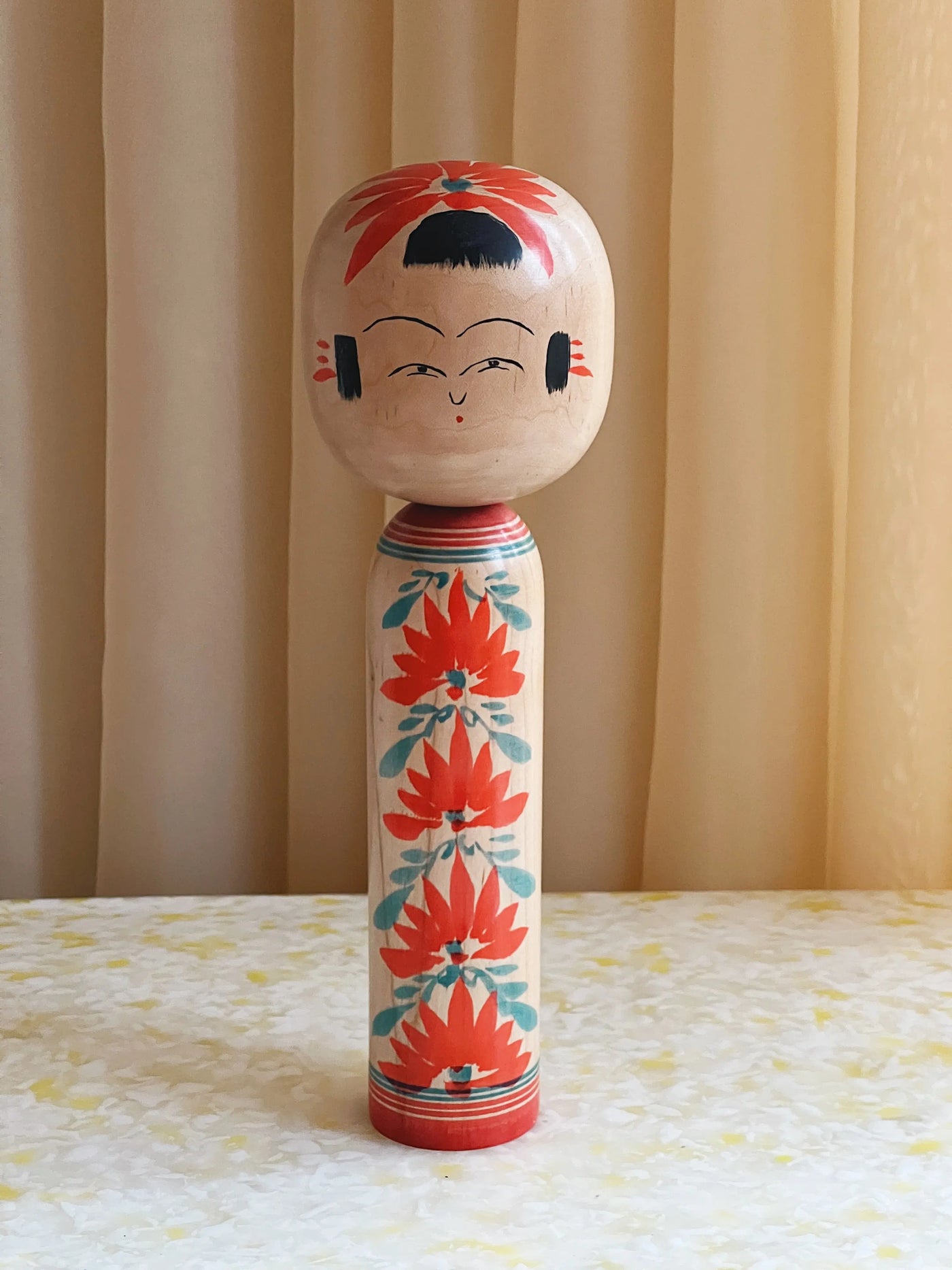 Vintage Kokeshi Dukke No. 107 fra Japan | H21.5 cm Studio Hafnia