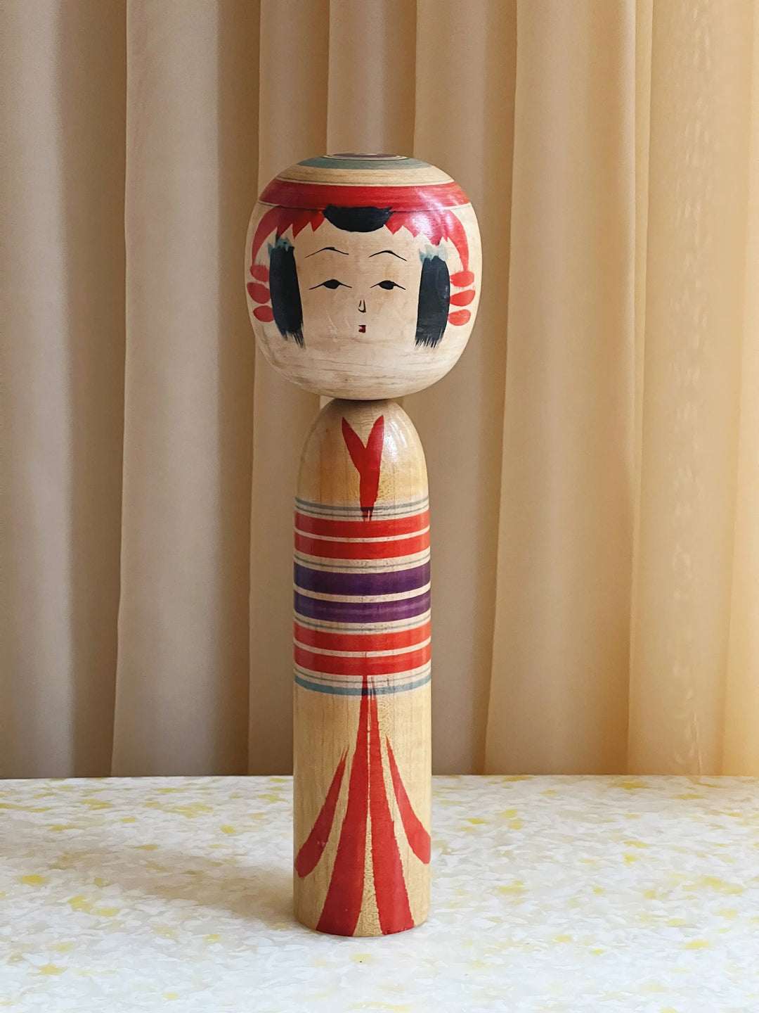Vintage Kokeshi Dukke No. 115 fra Japan | H24 cm Studio Hafnia