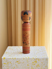 Vintage Kokeshi Dukke Nr. 174 fra Japan – Håndlavet | H29,5 cm Studio Hafnia