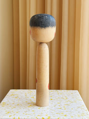 Vintage Kokeshi Dukke Nr. 180 fra Japan – Håndlavet | H31 cm Studio Hafnia