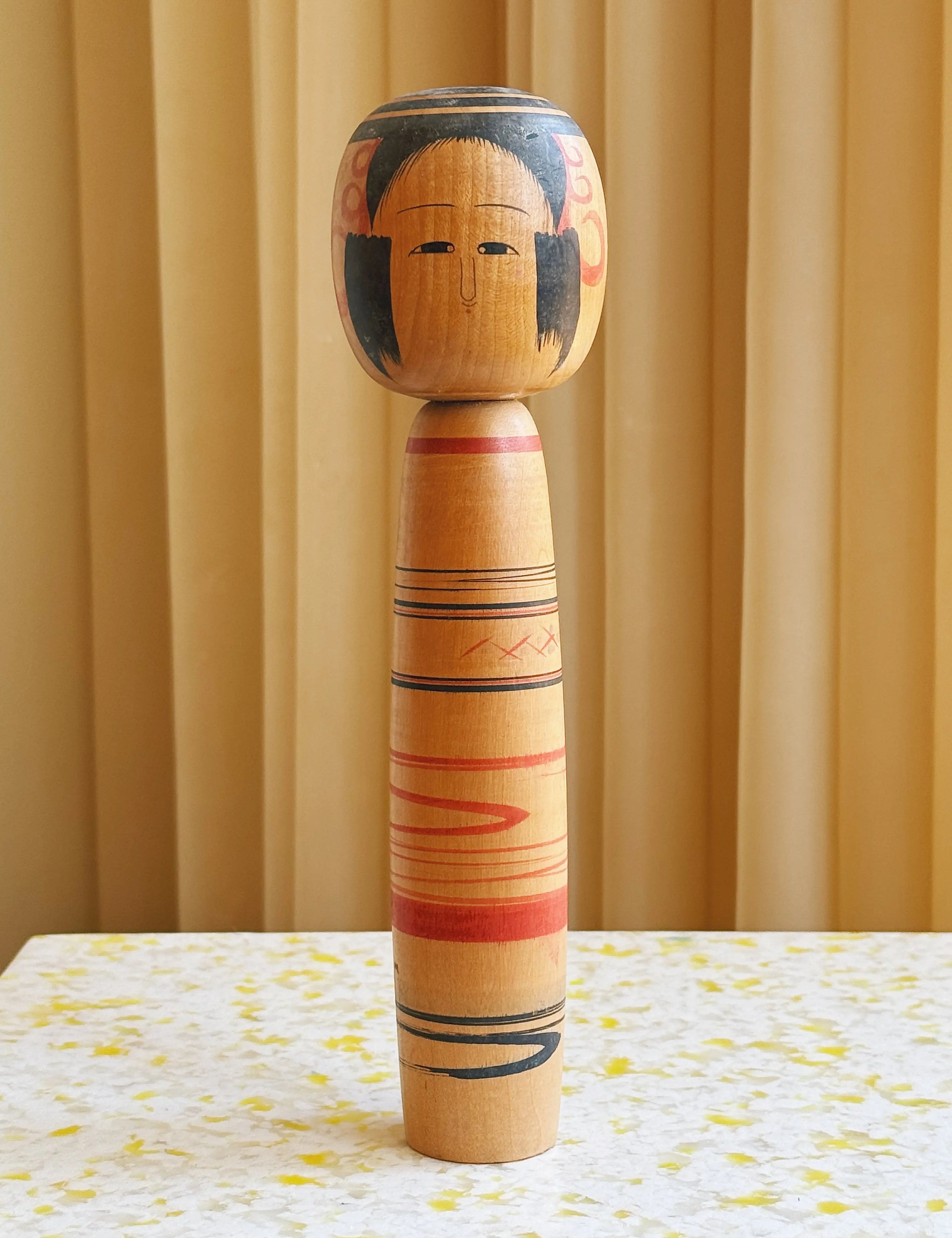 Vintage Kokeshi Dukke Nr. 184 fra Japan – Håndlavet | H24,5 cm Studio Hafnia