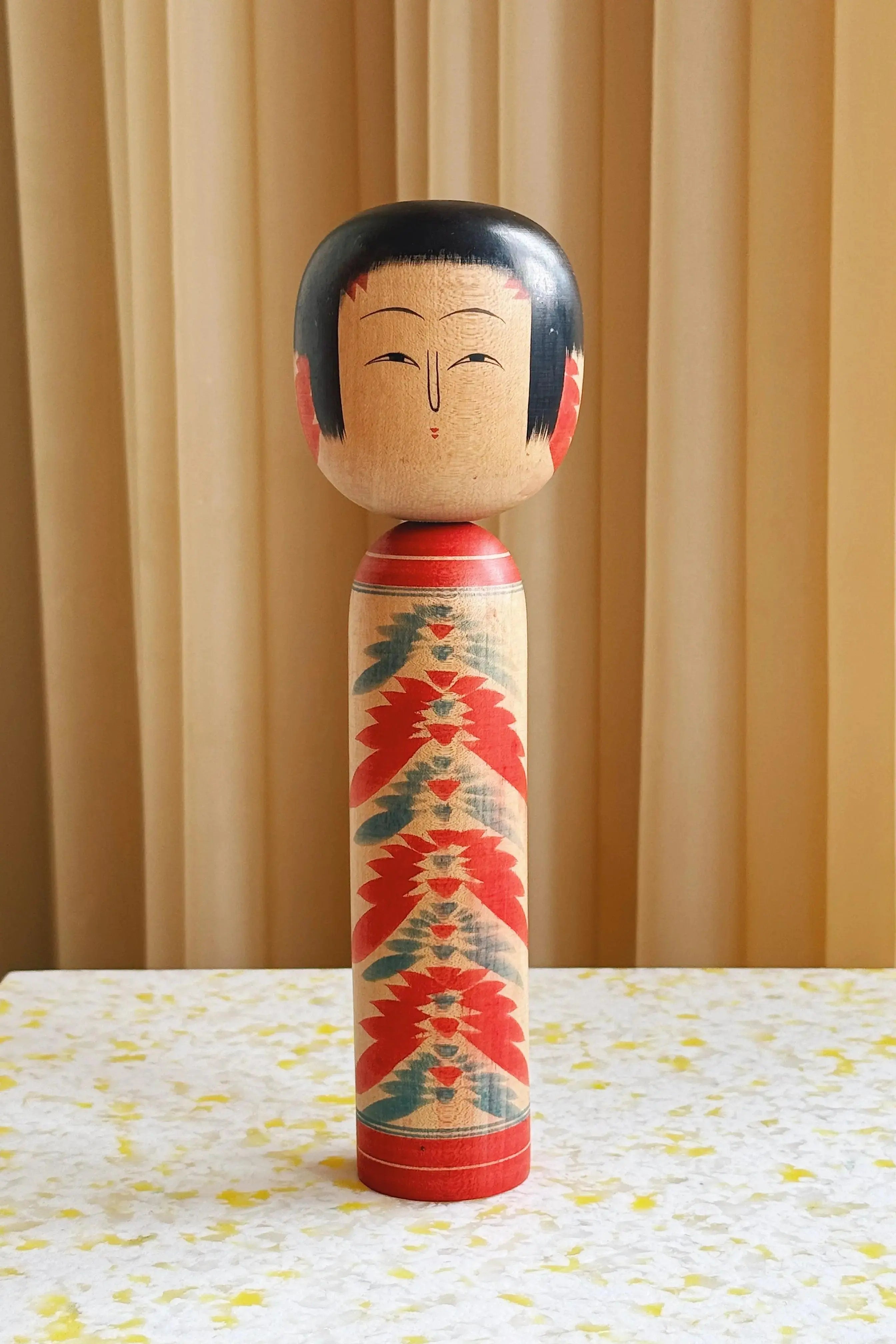 Vintage Kokeshi Dukke Nr. 195 fra Japan – Håndlavet | H24,5 cm Studio Hafnia