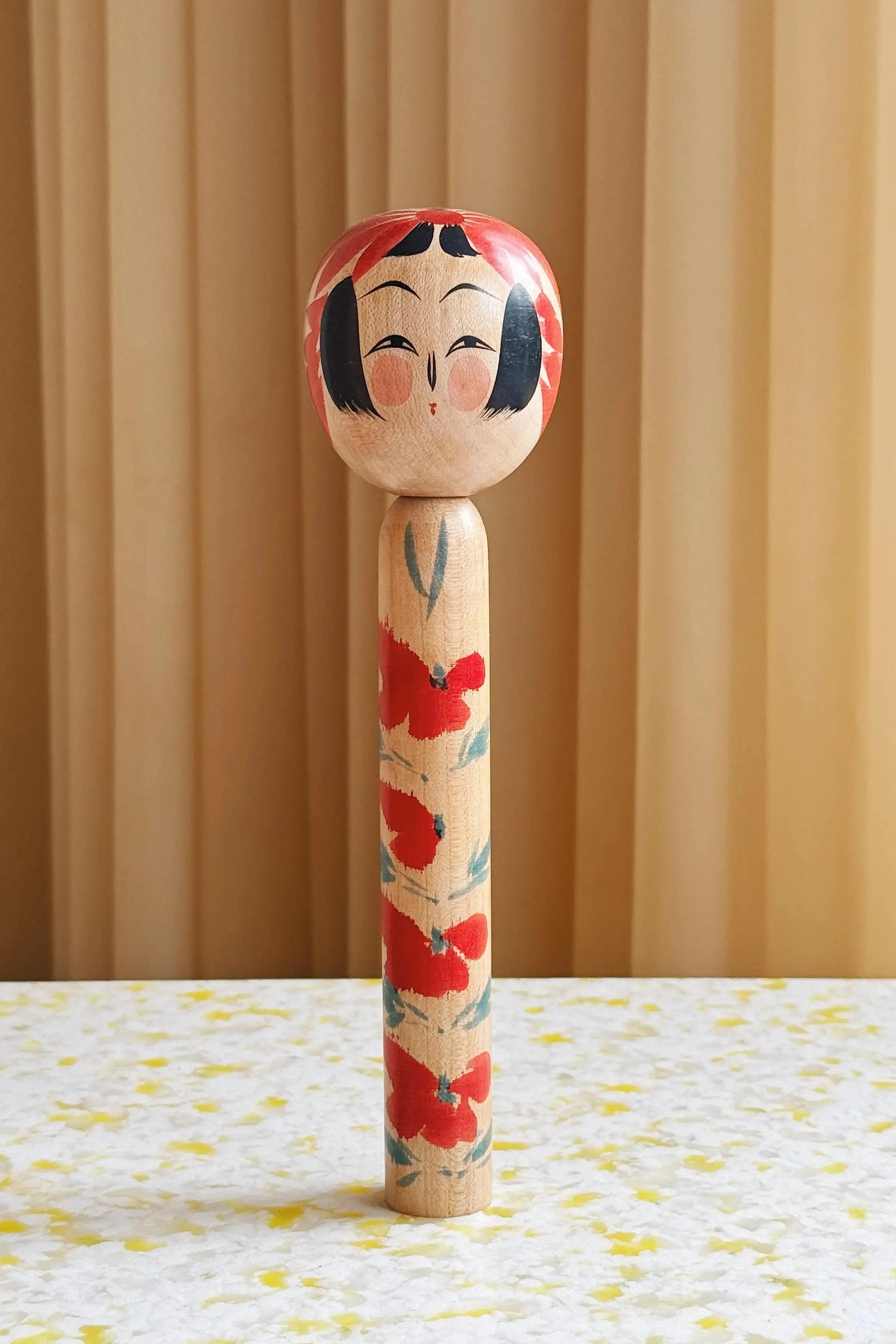 Vintage Kokeshi Dukke Nr. 209 fra Japan – Håndlavet | H21 cm Studio Hafnia