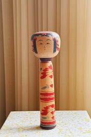 Vintage Kokeshi Dukke Nr. 212 fra Japan – Håndlavet | H30 cm Studio Hafnia