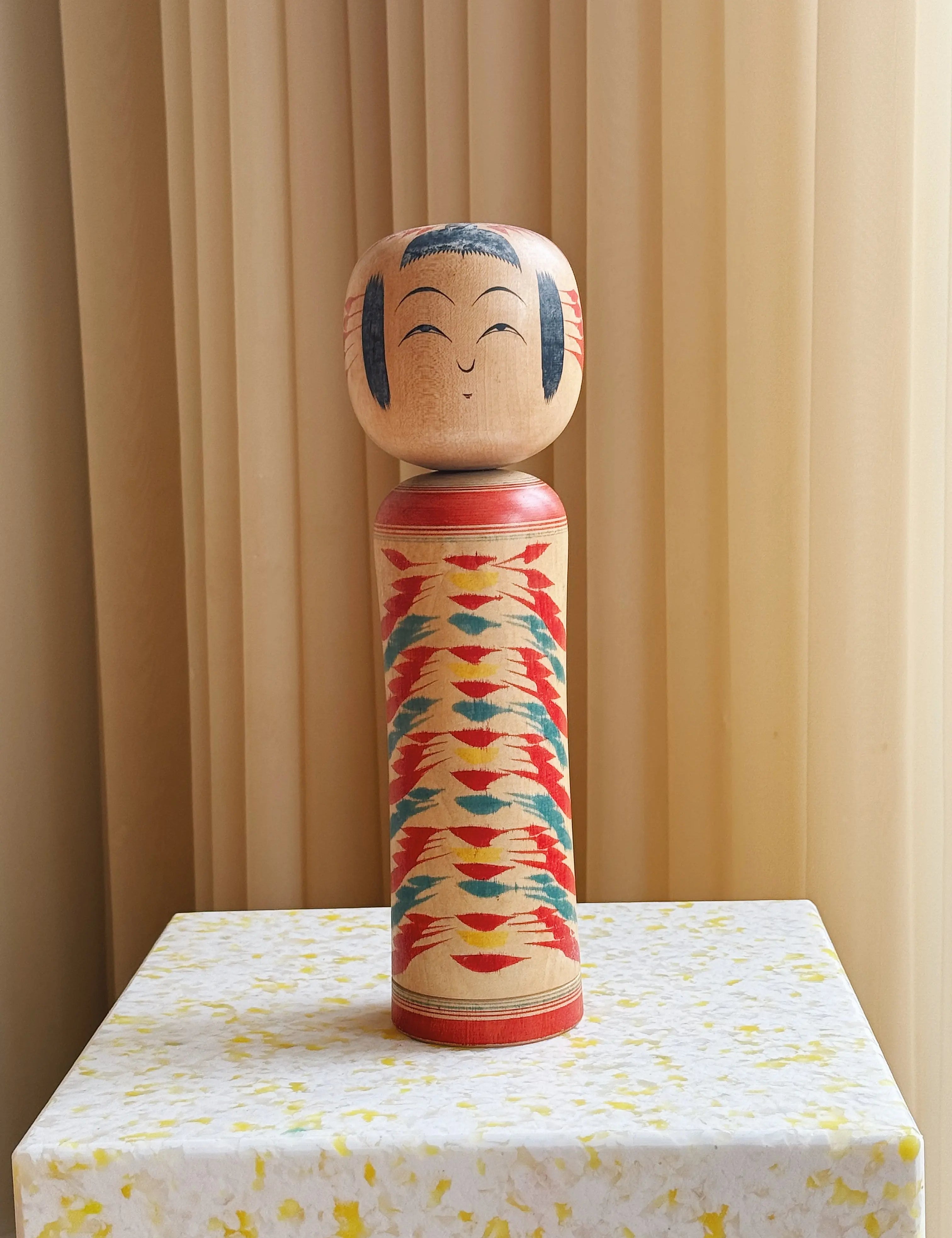 Vintage Kokeshi Dukke Nr. 218 fra Japan – Håndlavet | H30,5 cm Studio Hafnia