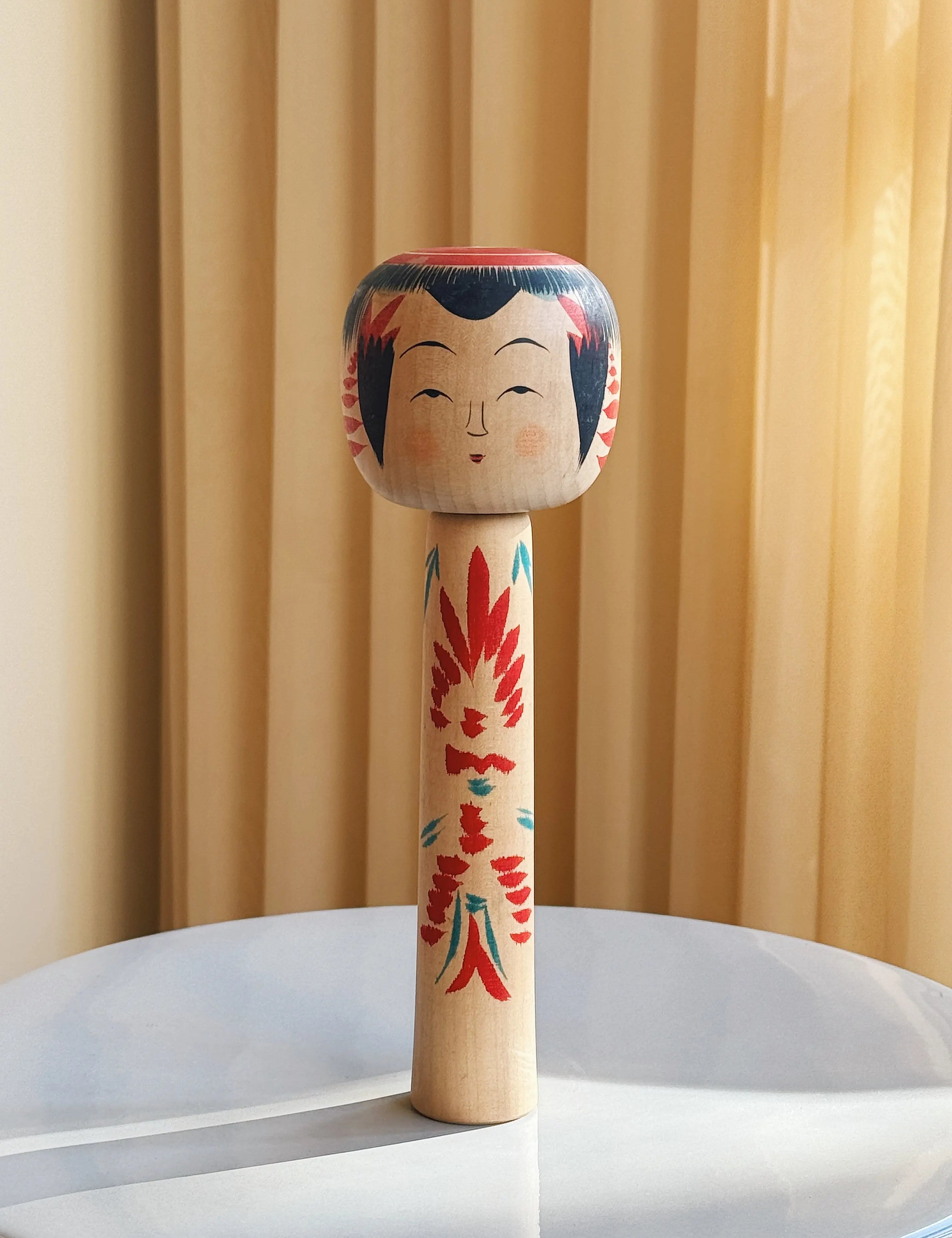 Vintage Kokeshi Dukke Nr. 222 fra Japan – Håndlavet | H 25,5 cm Studio Hafnia