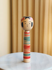 Vintage Kokeshi Dukke Nr. 223 fra Japan – Håndlavet | H 26 cm Studio Hafnia