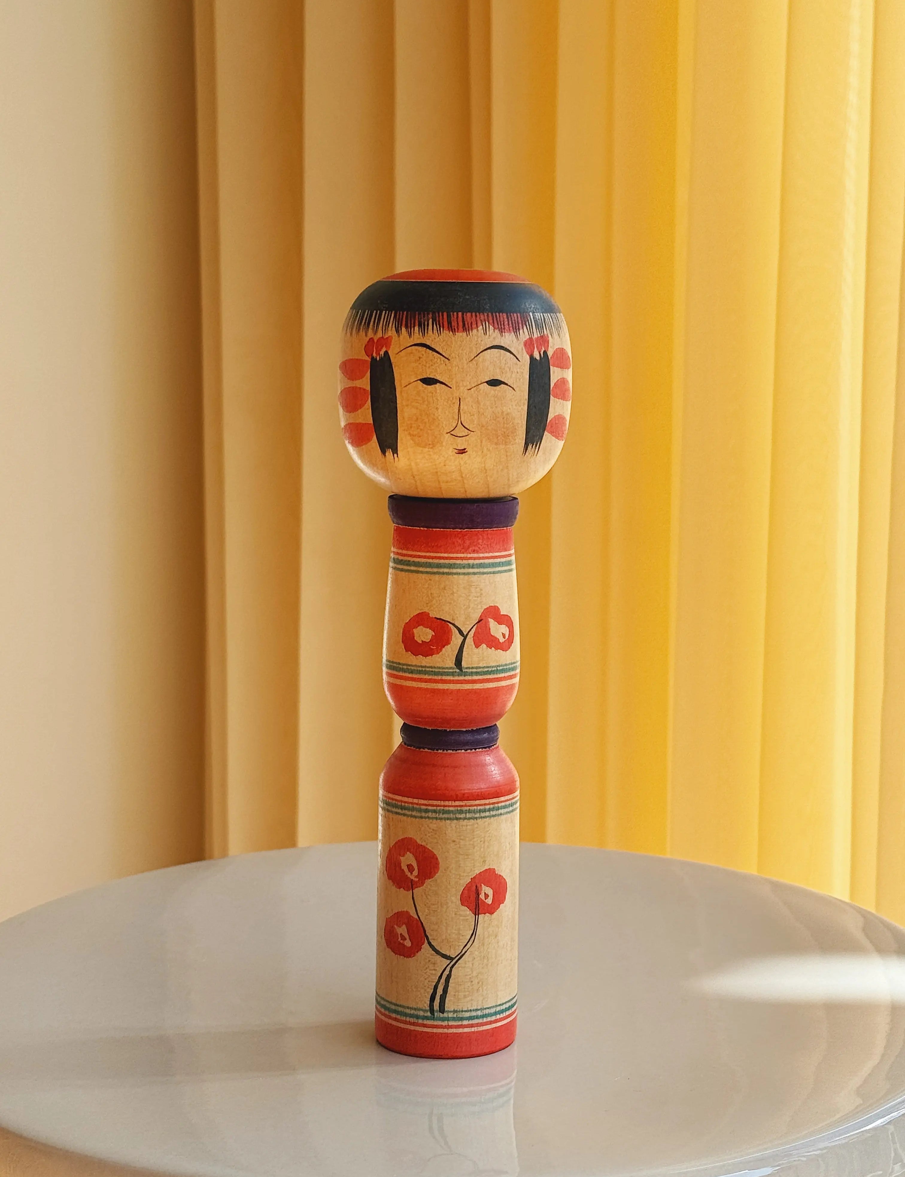 Vintage Kokeshi Dukke Nr. 226 fra Japan – Håndlavet | H 24,5 cm Studio Hafnia