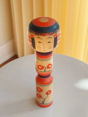 Vintage Kokeshi Dukke Nr. 226 fra Japan – Håndlavet | H 24,5 cm Studio Hafnia