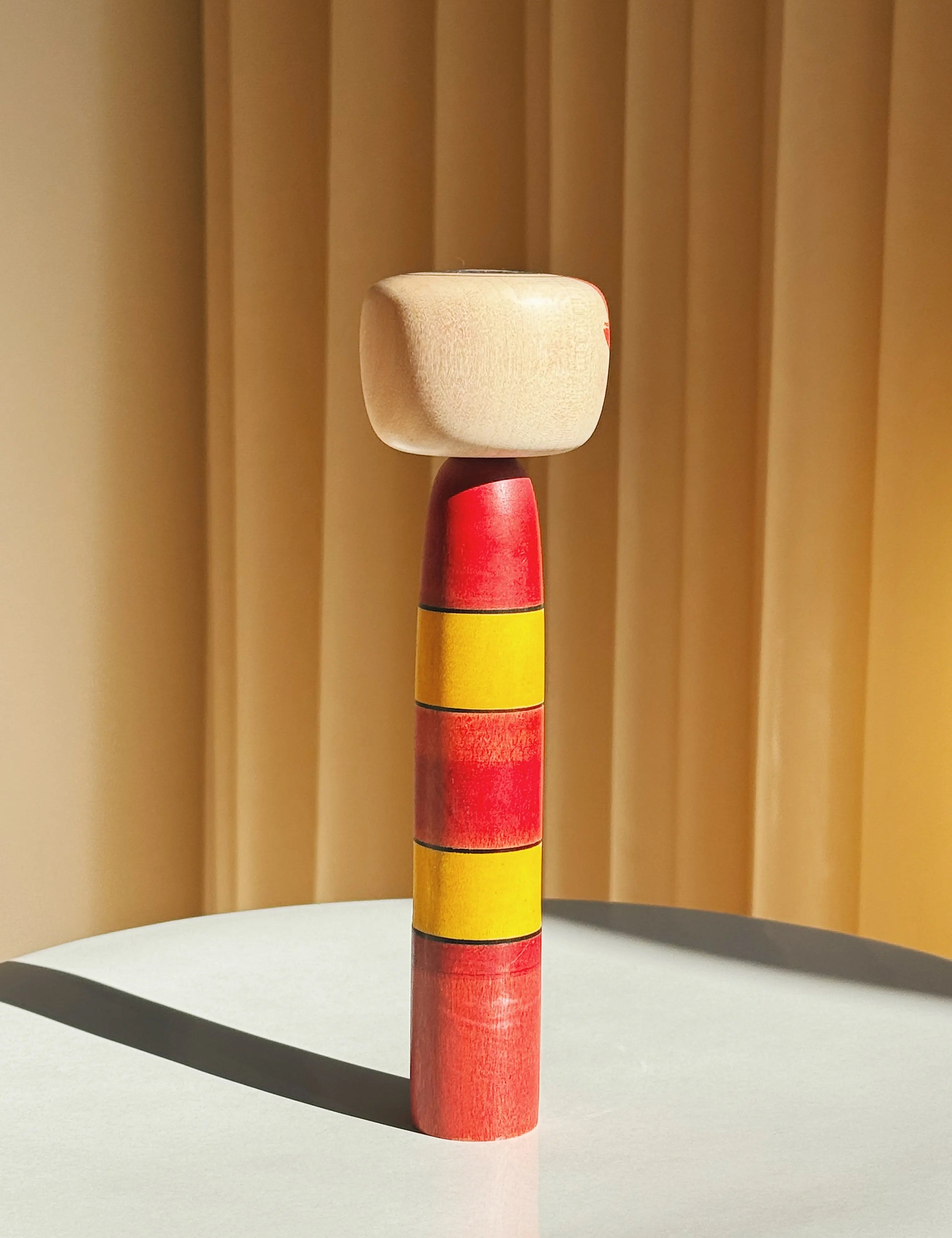 Vintage Kokeshi Dukke Nr. 231 fra Japan – Håndlavet | H 21 cm Studio Hafnia